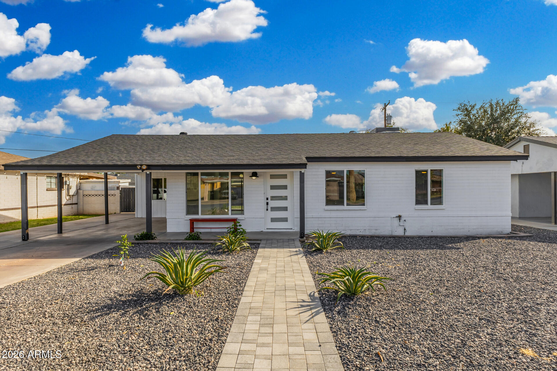 3433 E GRANADA Road
