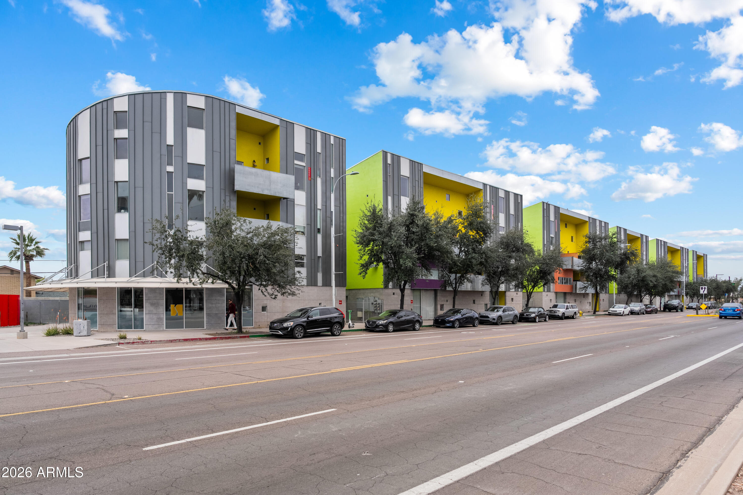 1111 W UNIVERSITY Drive 1028