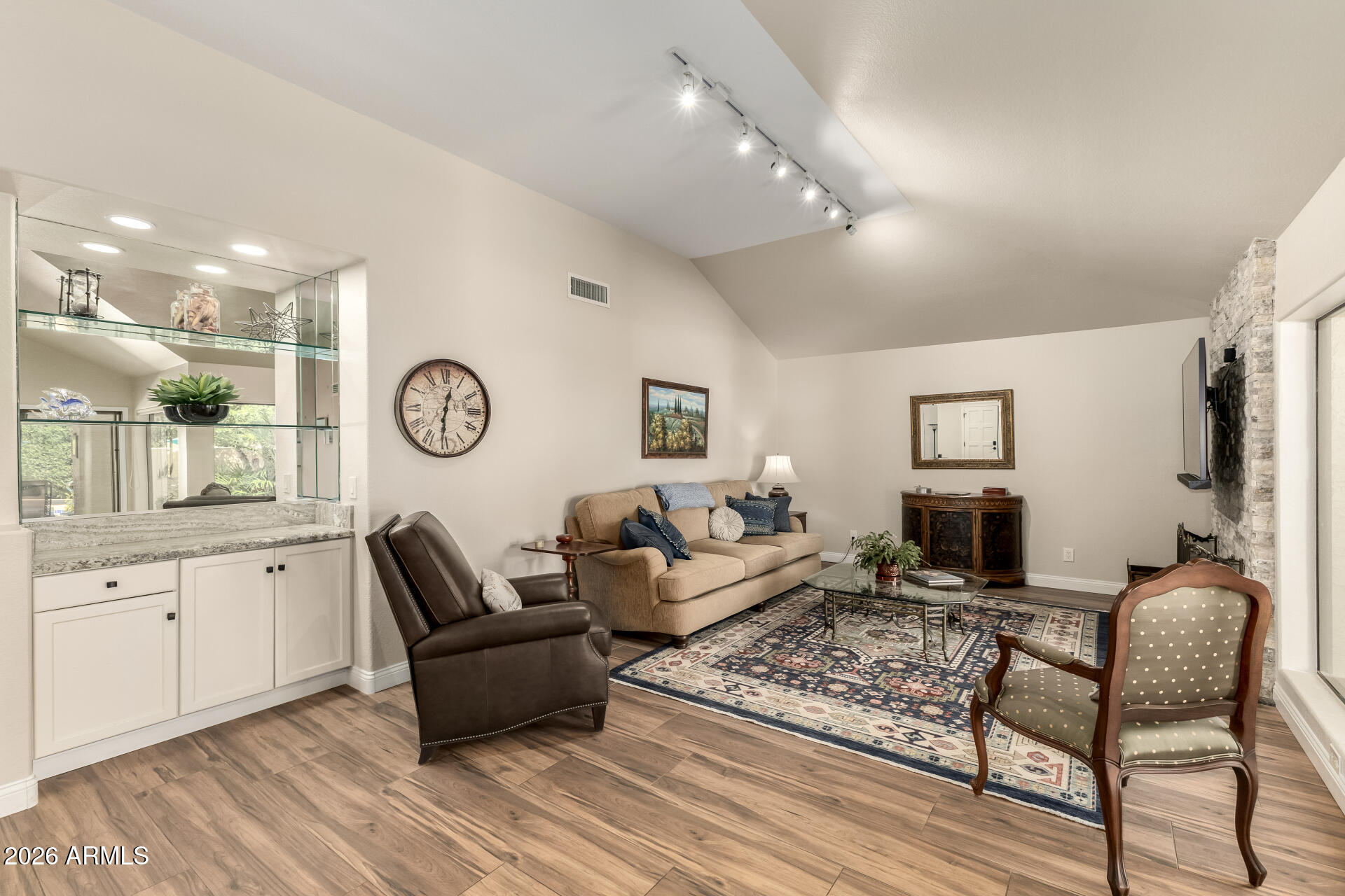 10010 E SUNNYSLOPE Lane