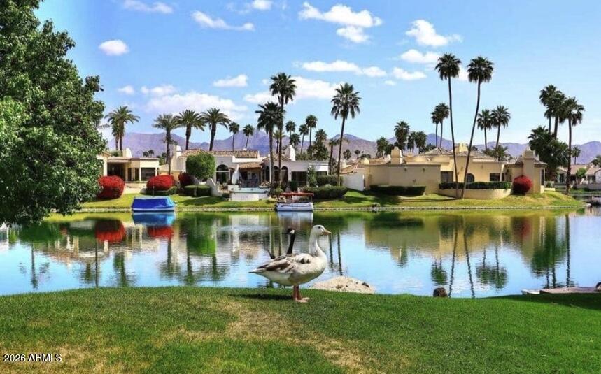 10010 E SUNNYSLOPE Lane