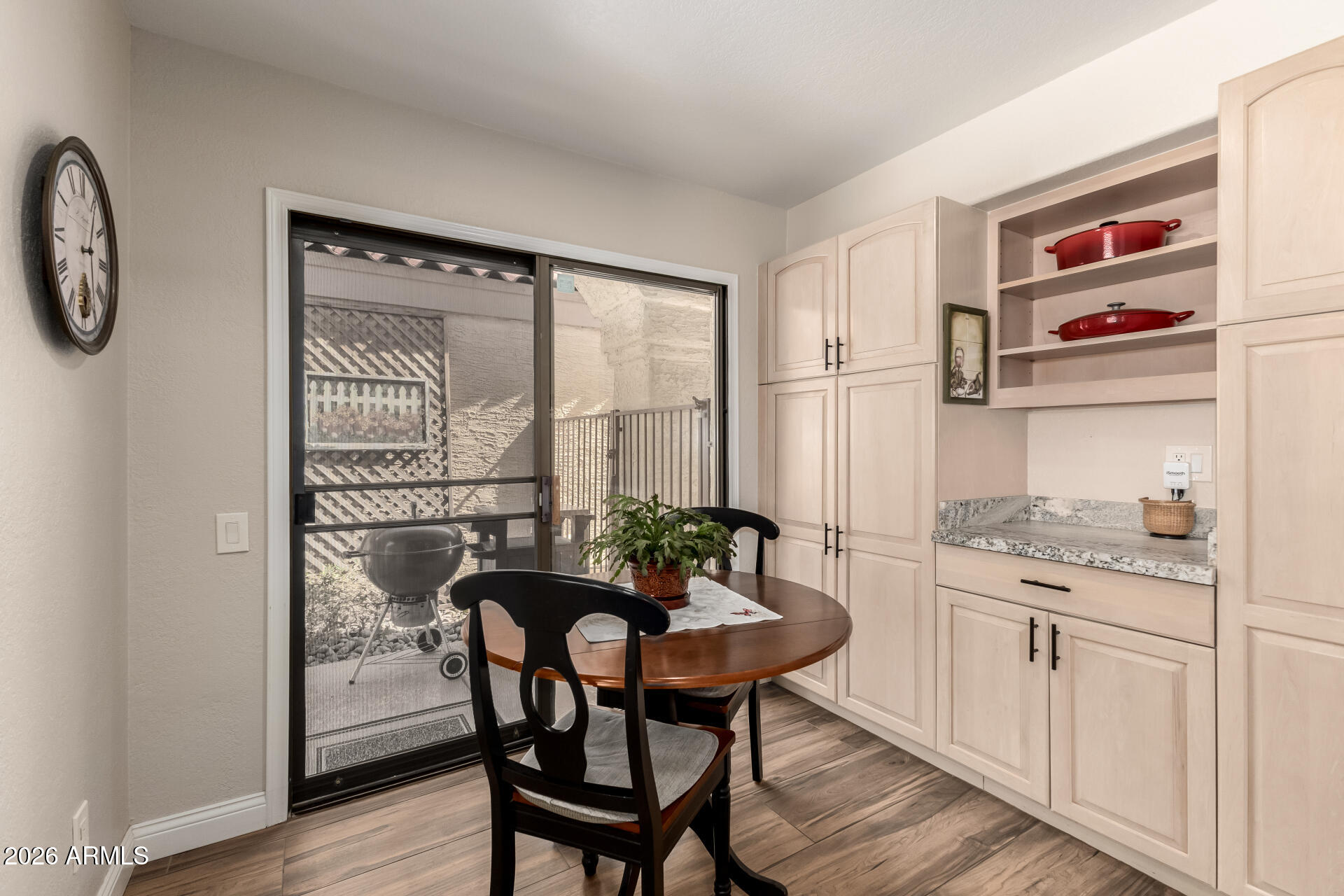 10010 E SUNNYSLOPE Lane