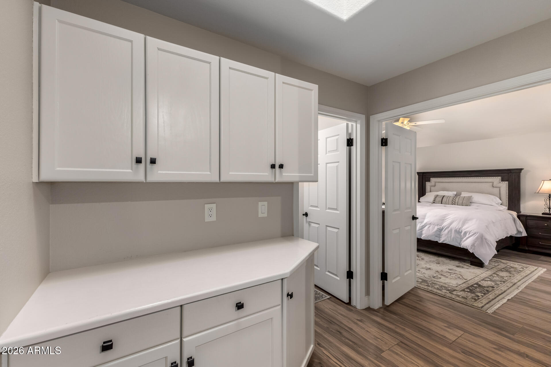 10010 E SUNNYSLOPE Lane