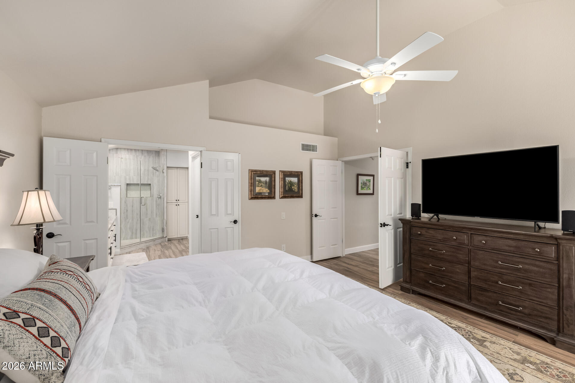 10010 E SUNNYSLOPE Lane