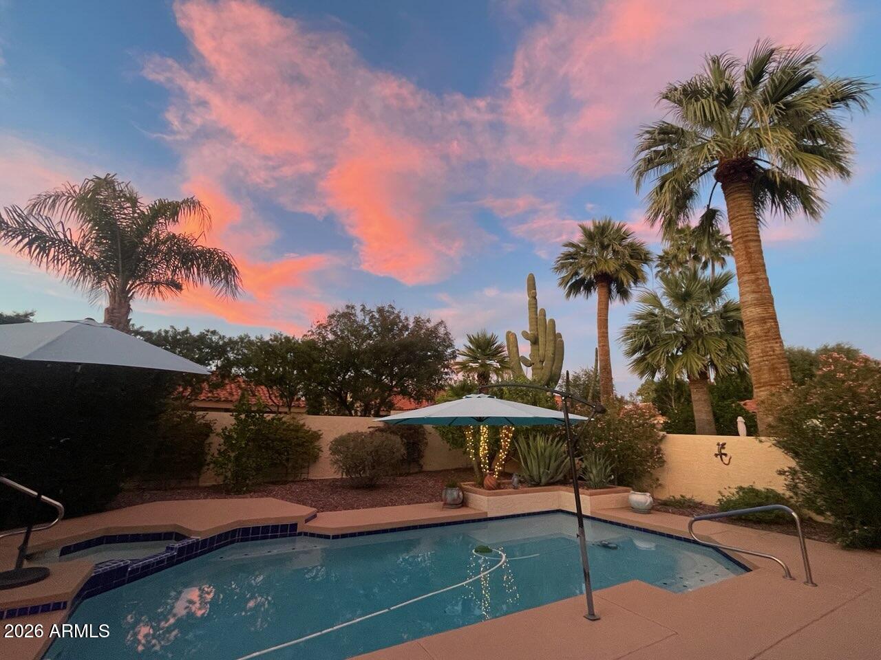 10010 E SUNNYSLOPE Lane