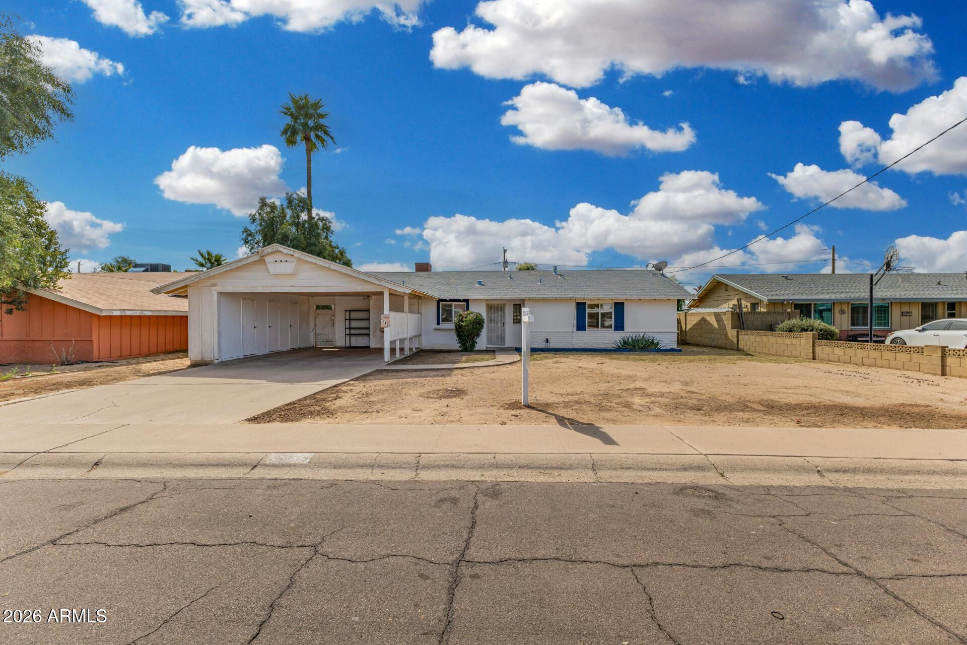 3945 W ORANGE Drive