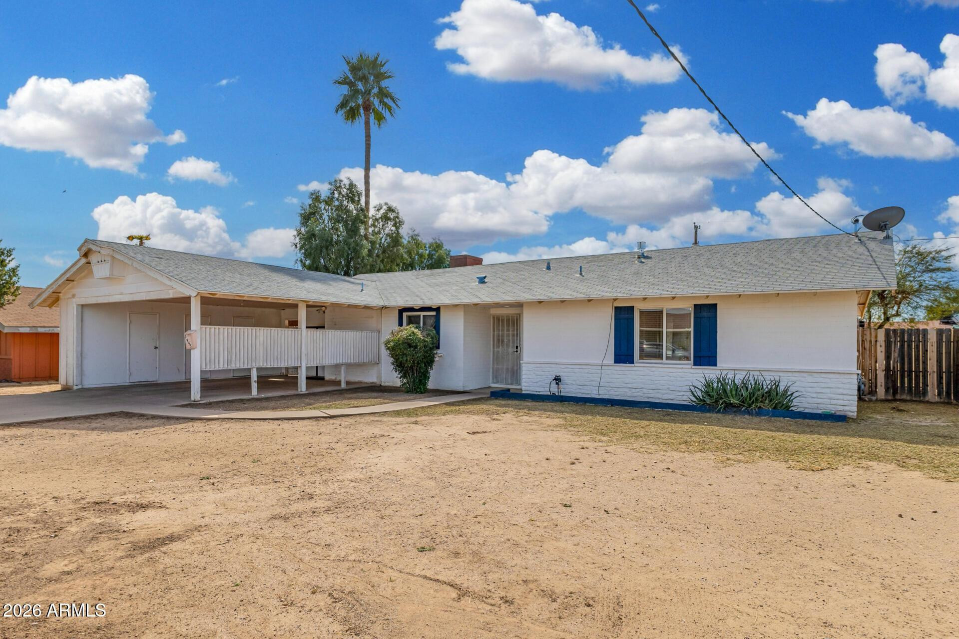3945 W ORANGE Drive