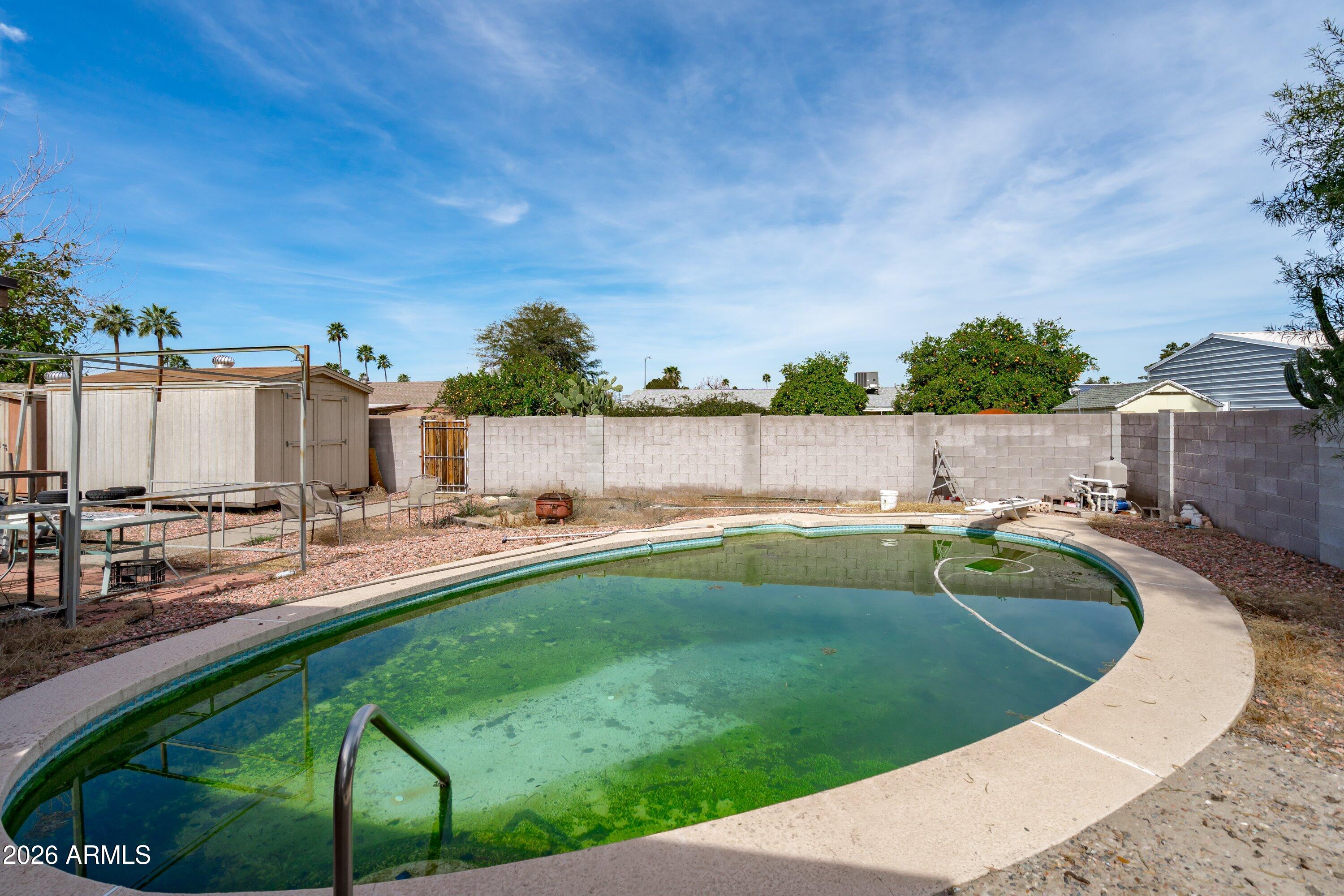 3450 E SUNNYSIDE Drive