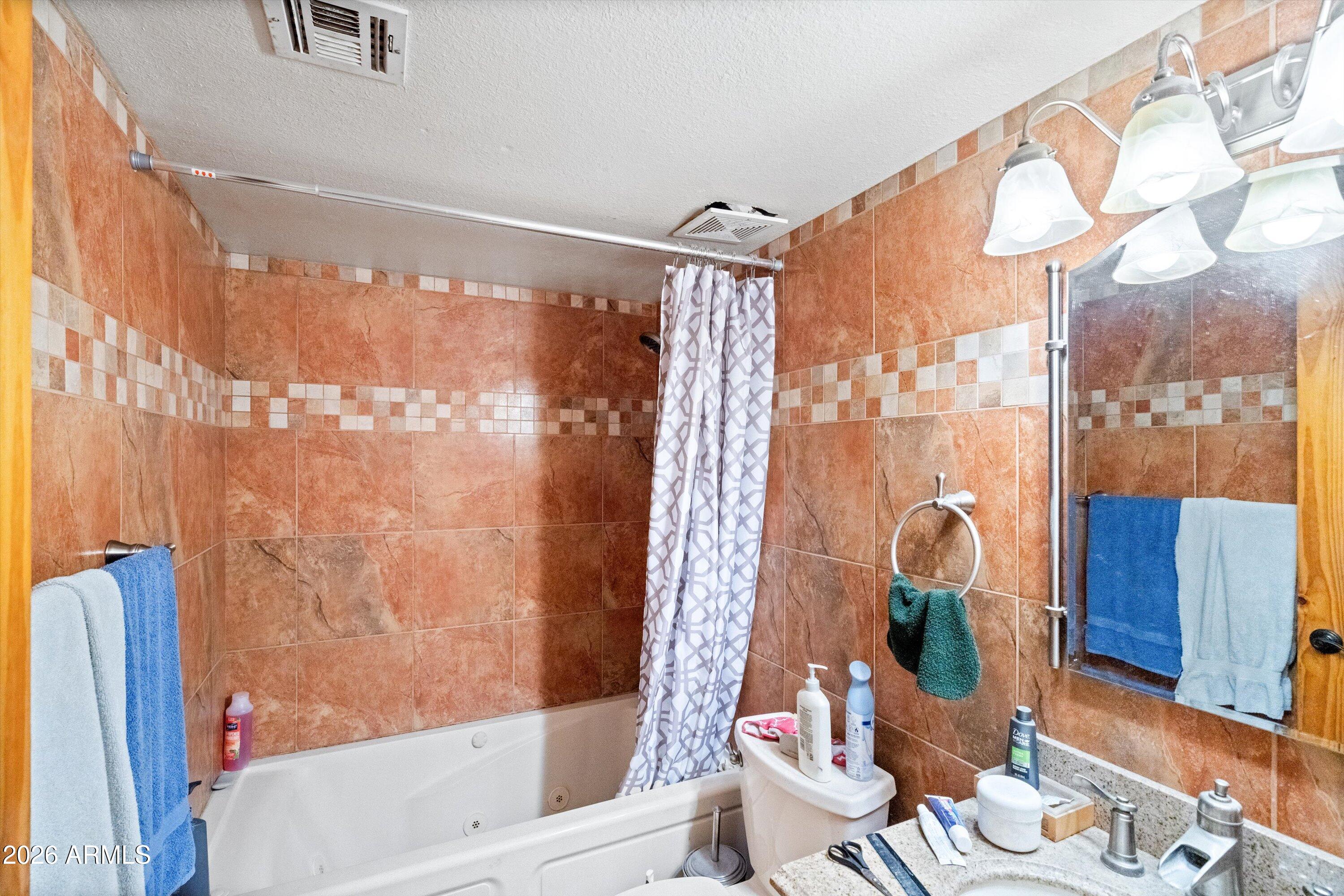 3450 E SUNNYSIDE Drive