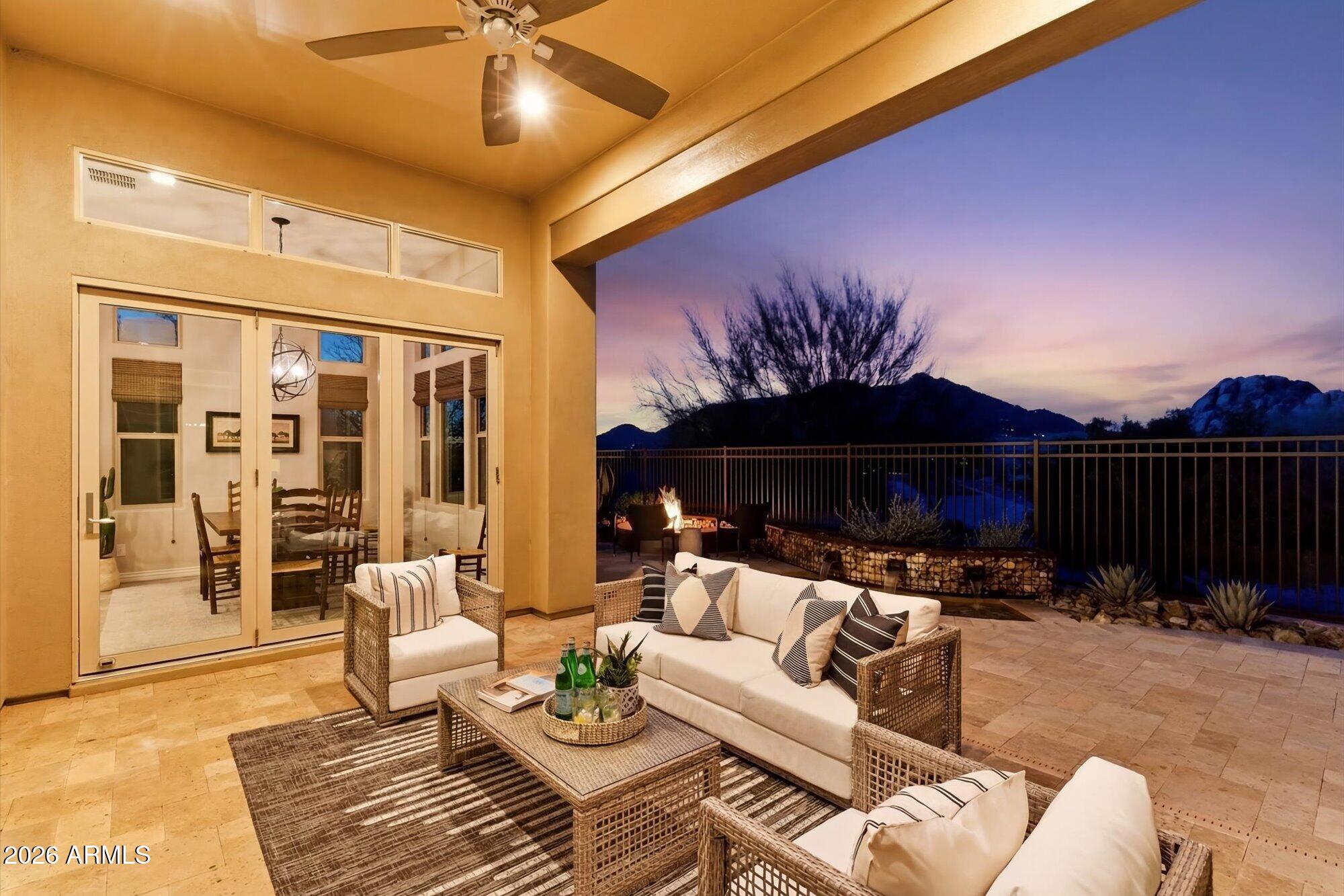 7258 E HIGH POINT Drive