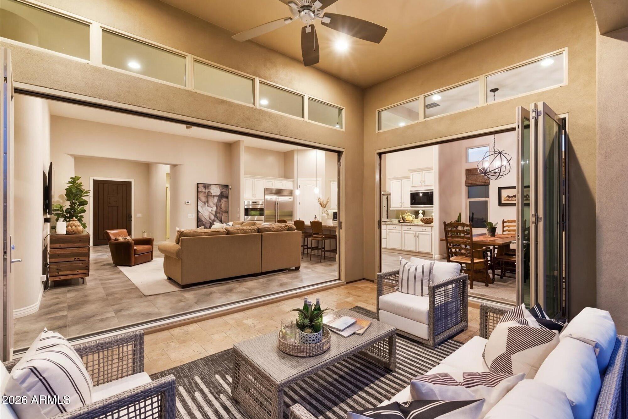 7258 E HIGH POINT Drive