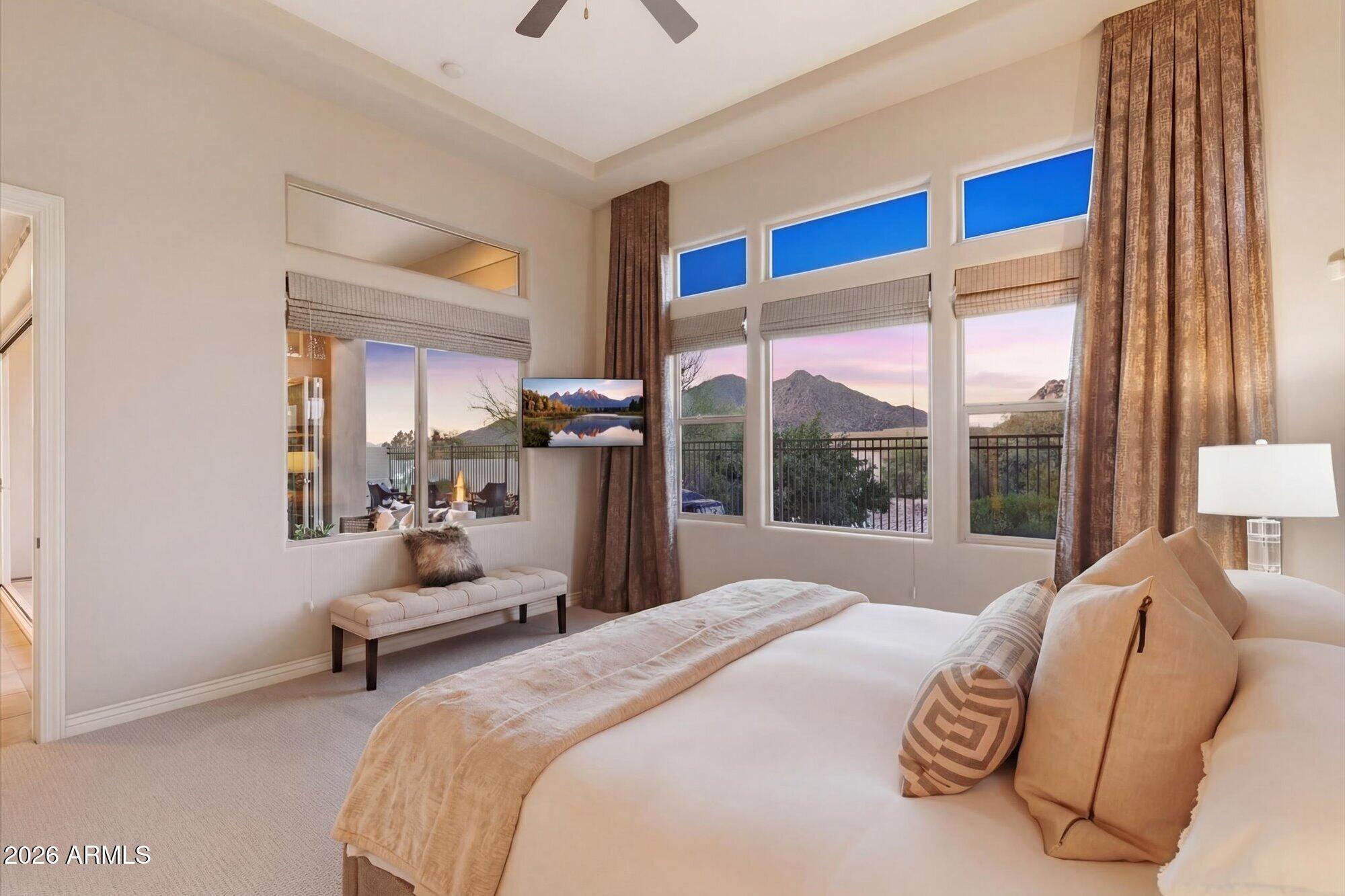 7258 E HIGH POINT Drive