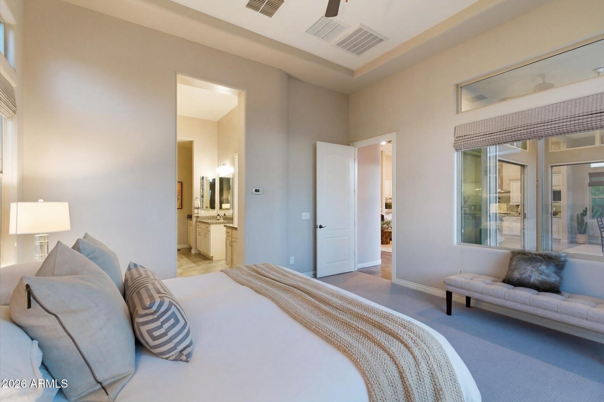 7258 E HIGH POINT Drive