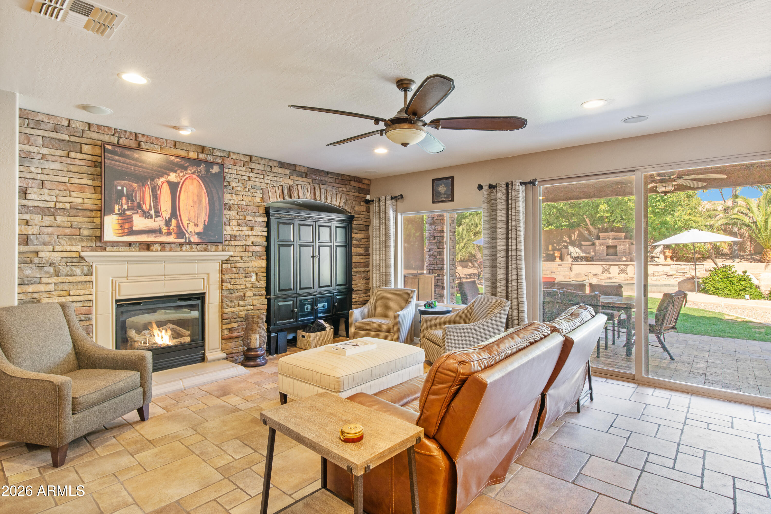 7282 W SOFT WIND Drive