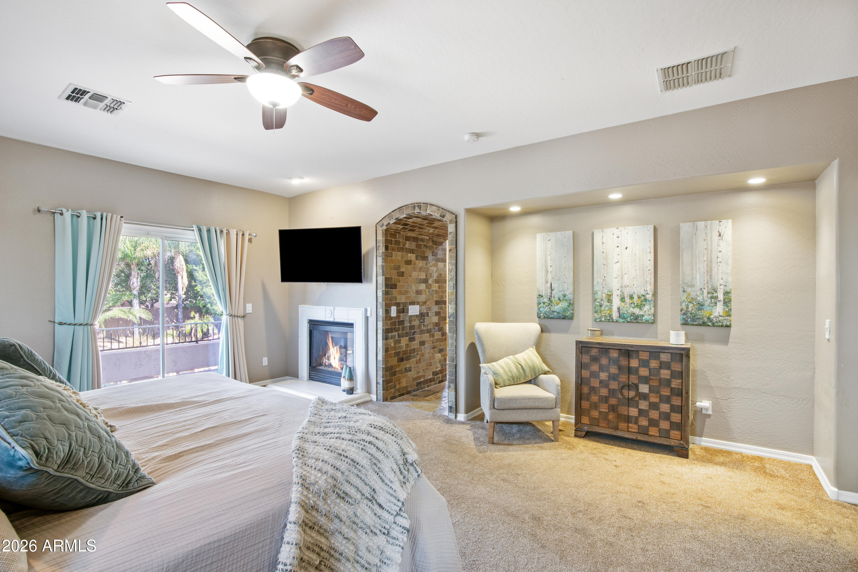 7282 W SOFT WIND Drive