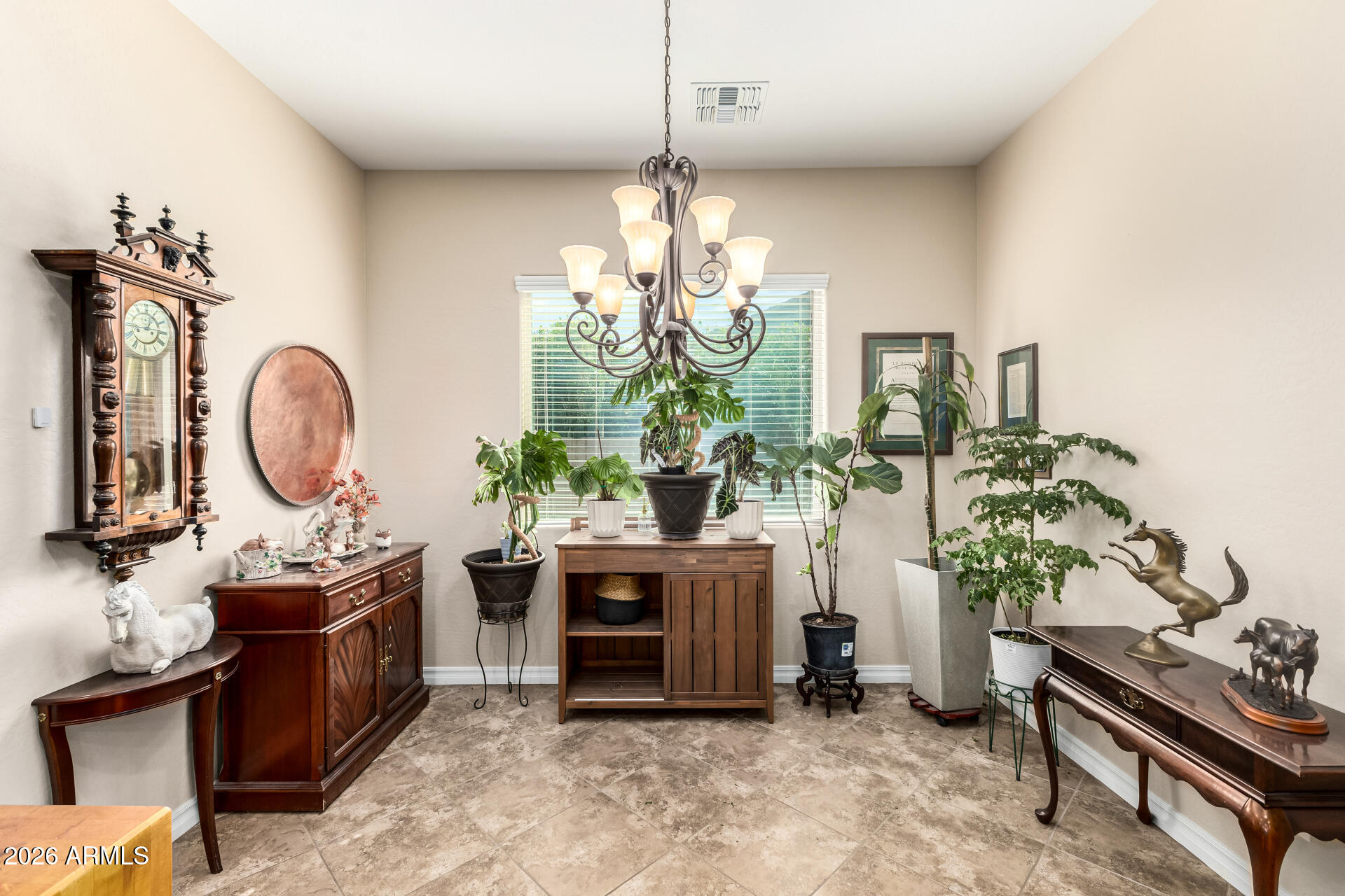 2441 E PENEDES Drive