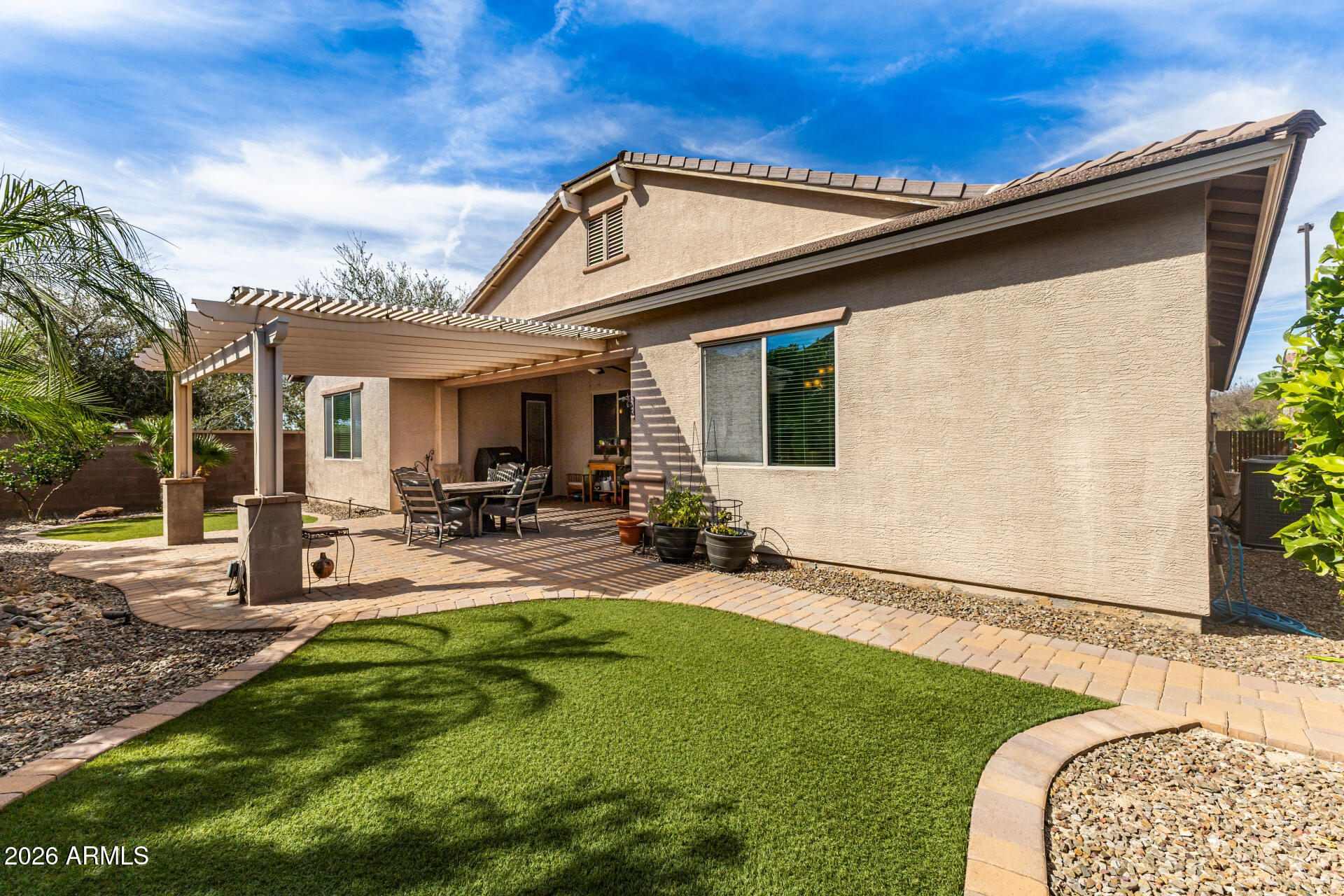 2441 E PENEDES Drive