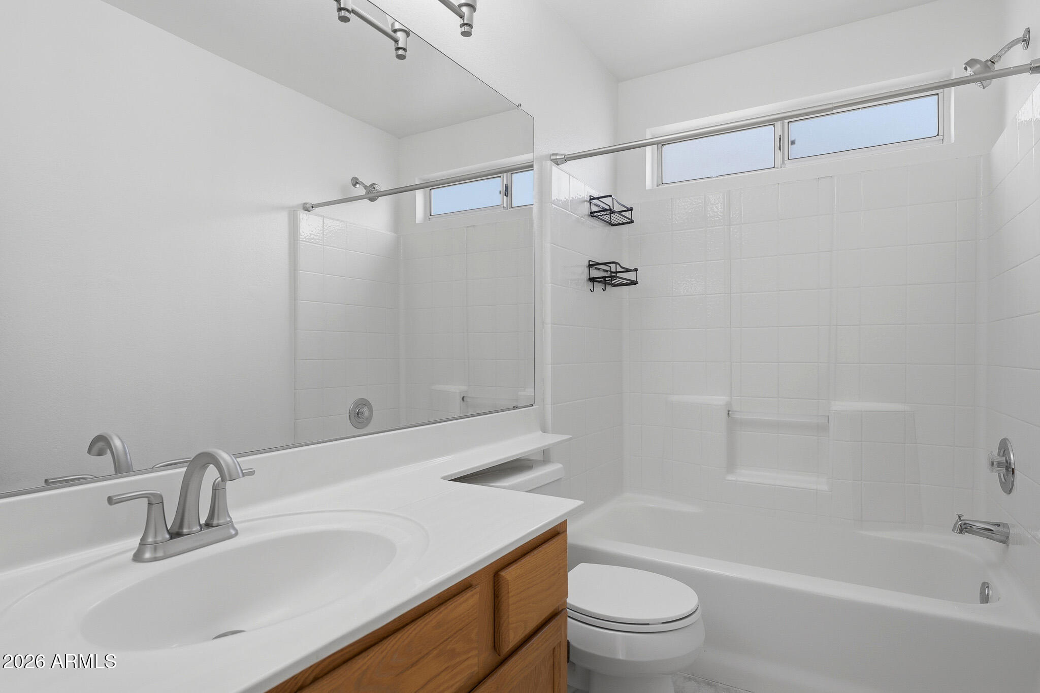 190 S LONGMORE Street