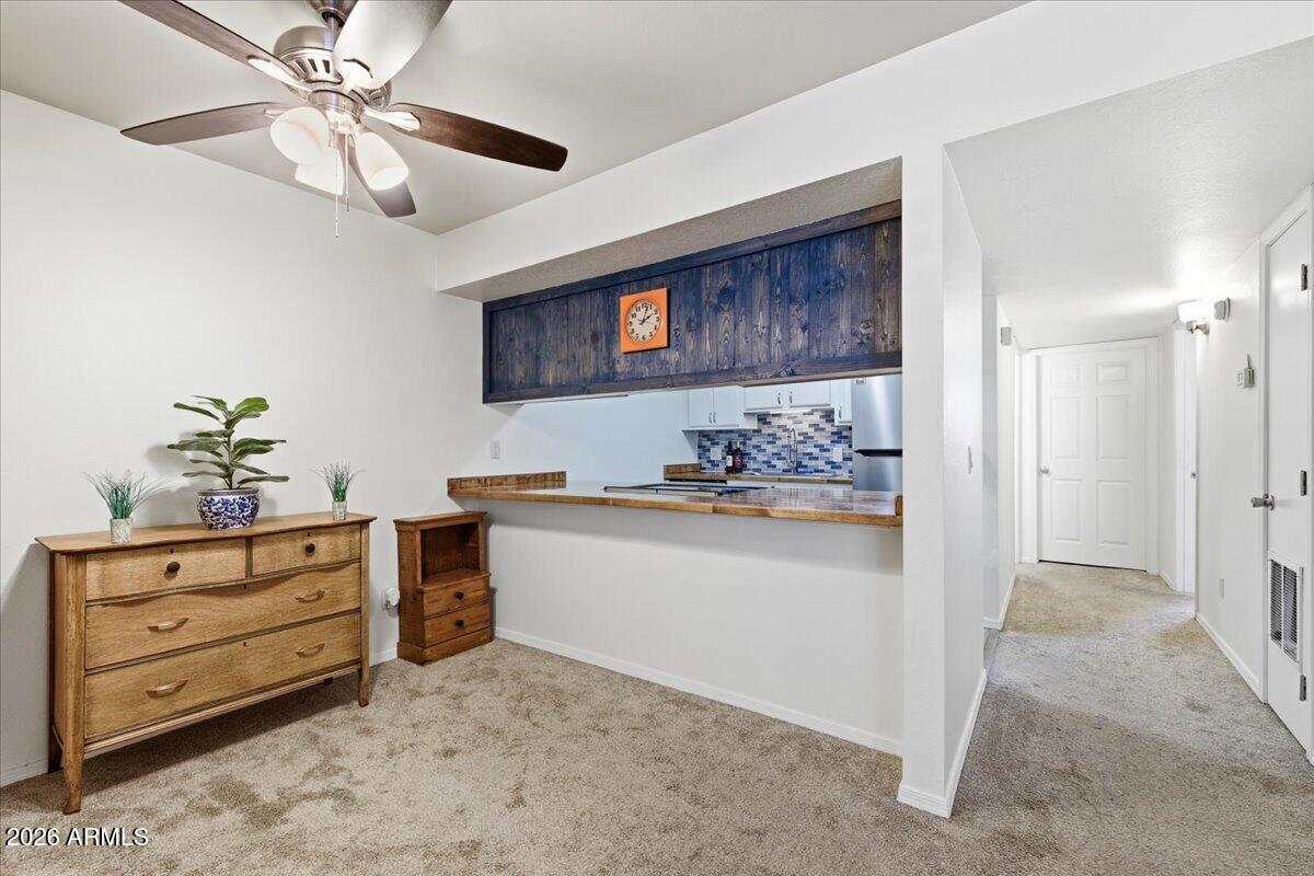 1402 E GUADALUPE Road 149