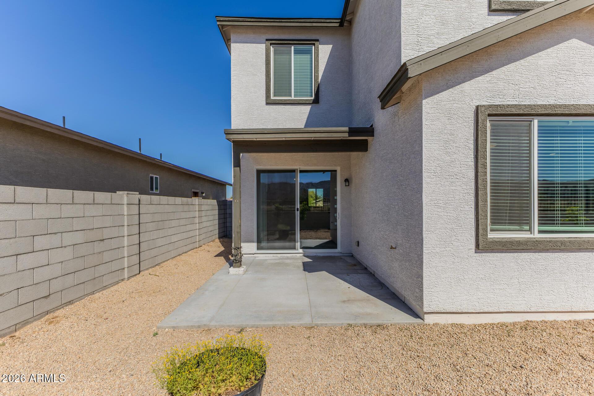 125 W LATONA Road