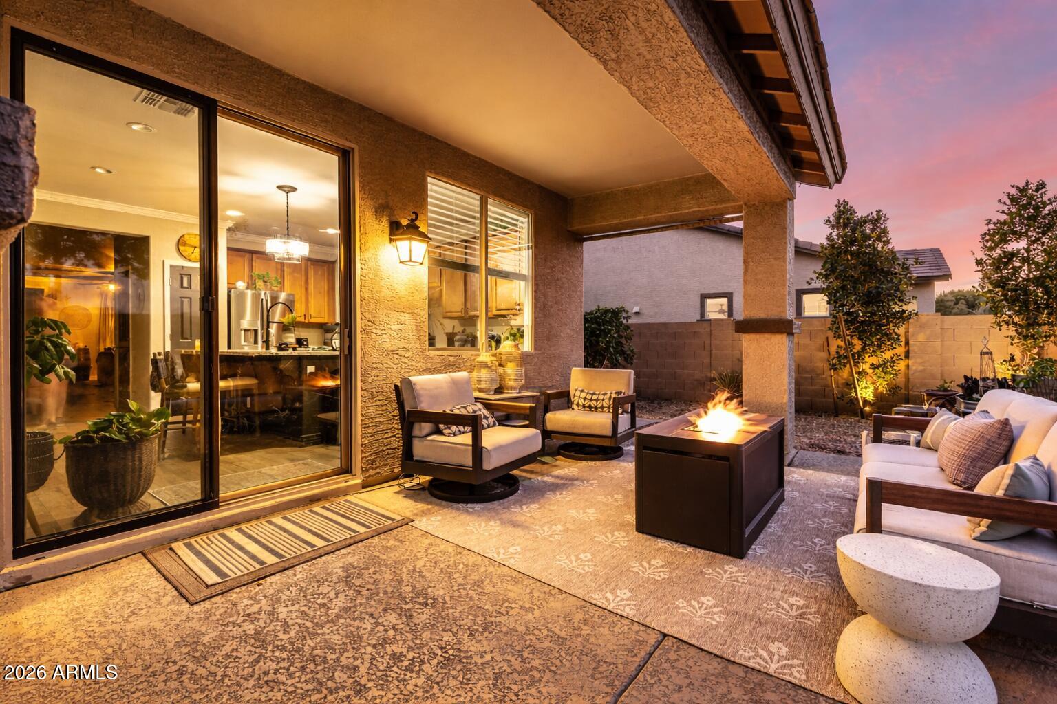 1974 E DUBOIS Avenue