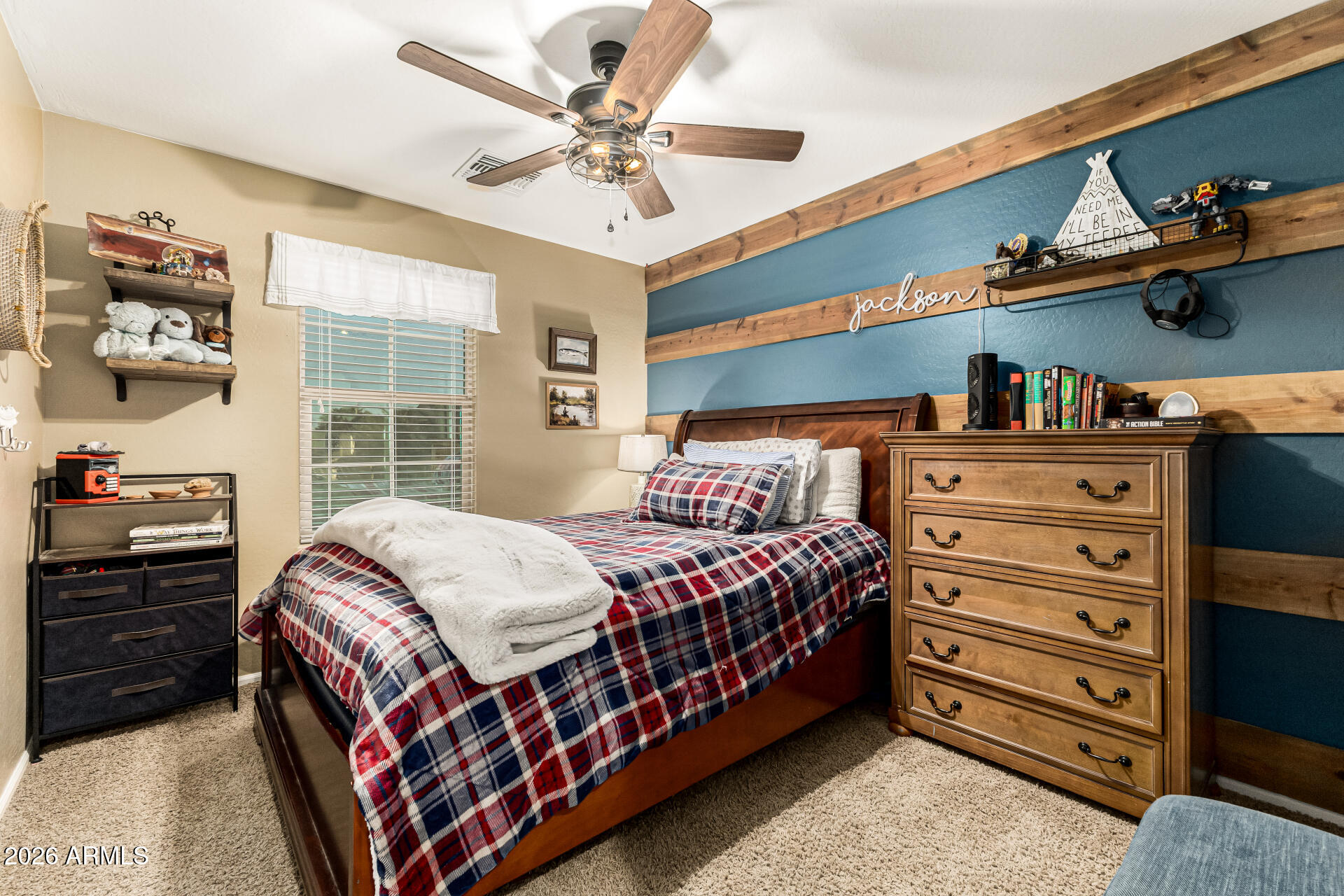 1974 E DUBOIS Avenue