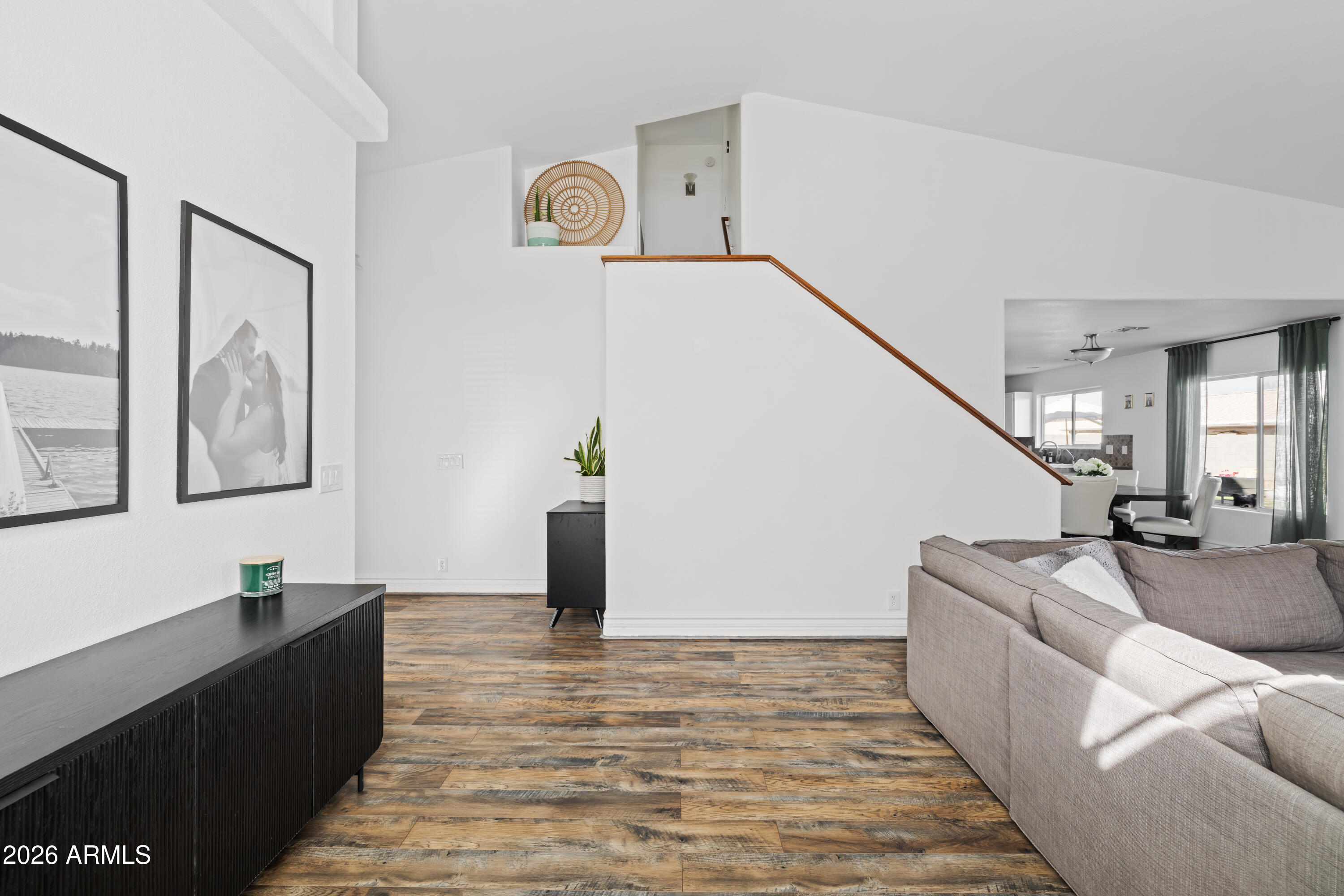 7996 W STELLA Avenue