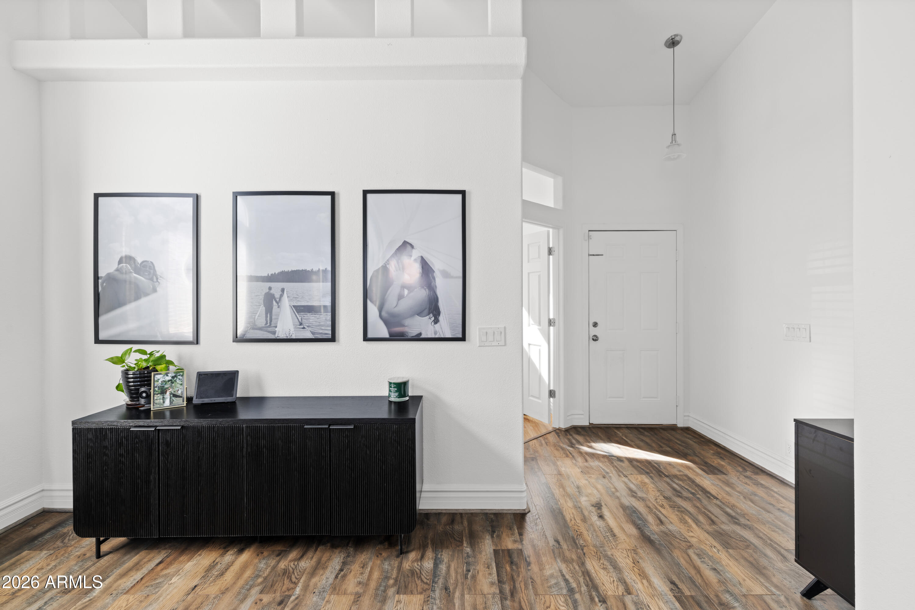 7996 W STELLA Avenue