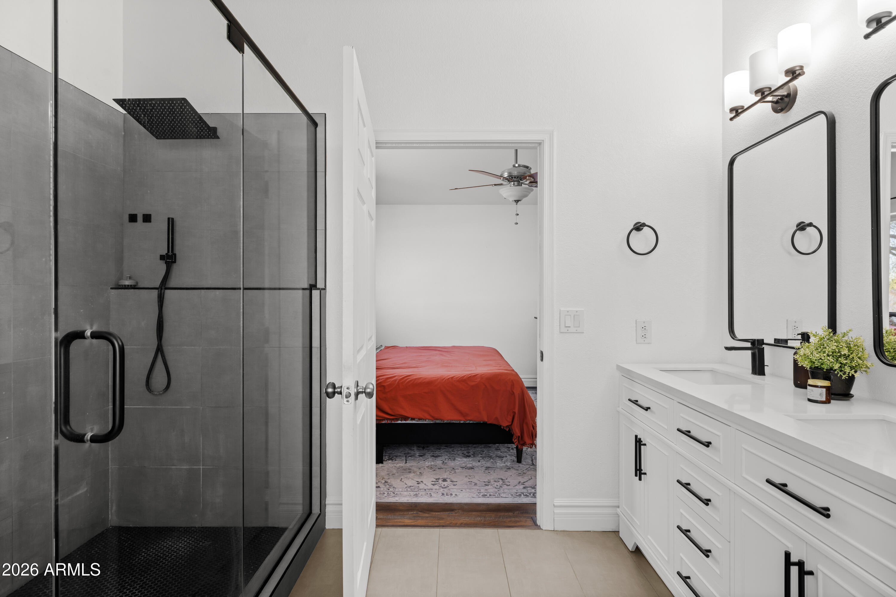 7996 W STELLA Avenue