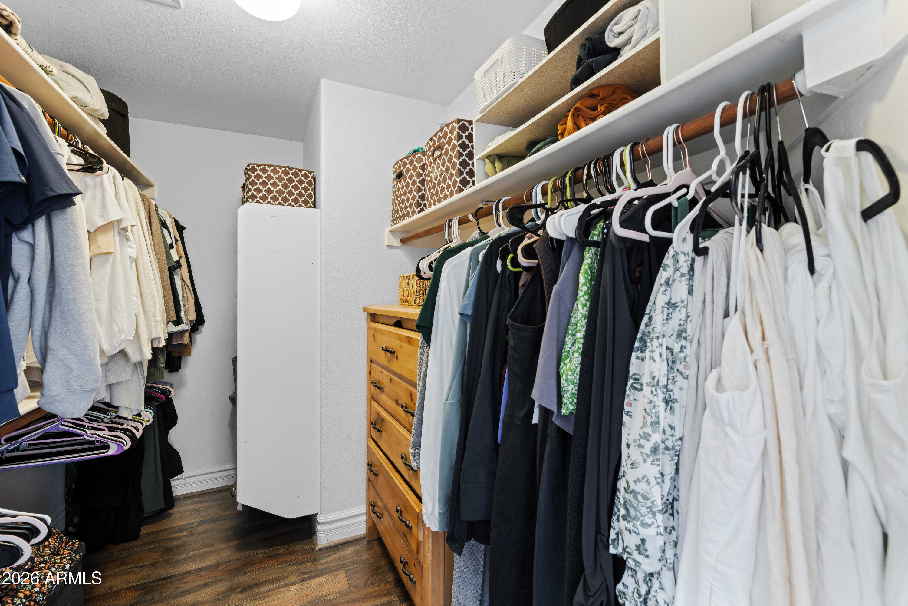 7996 W STELLA Avenue