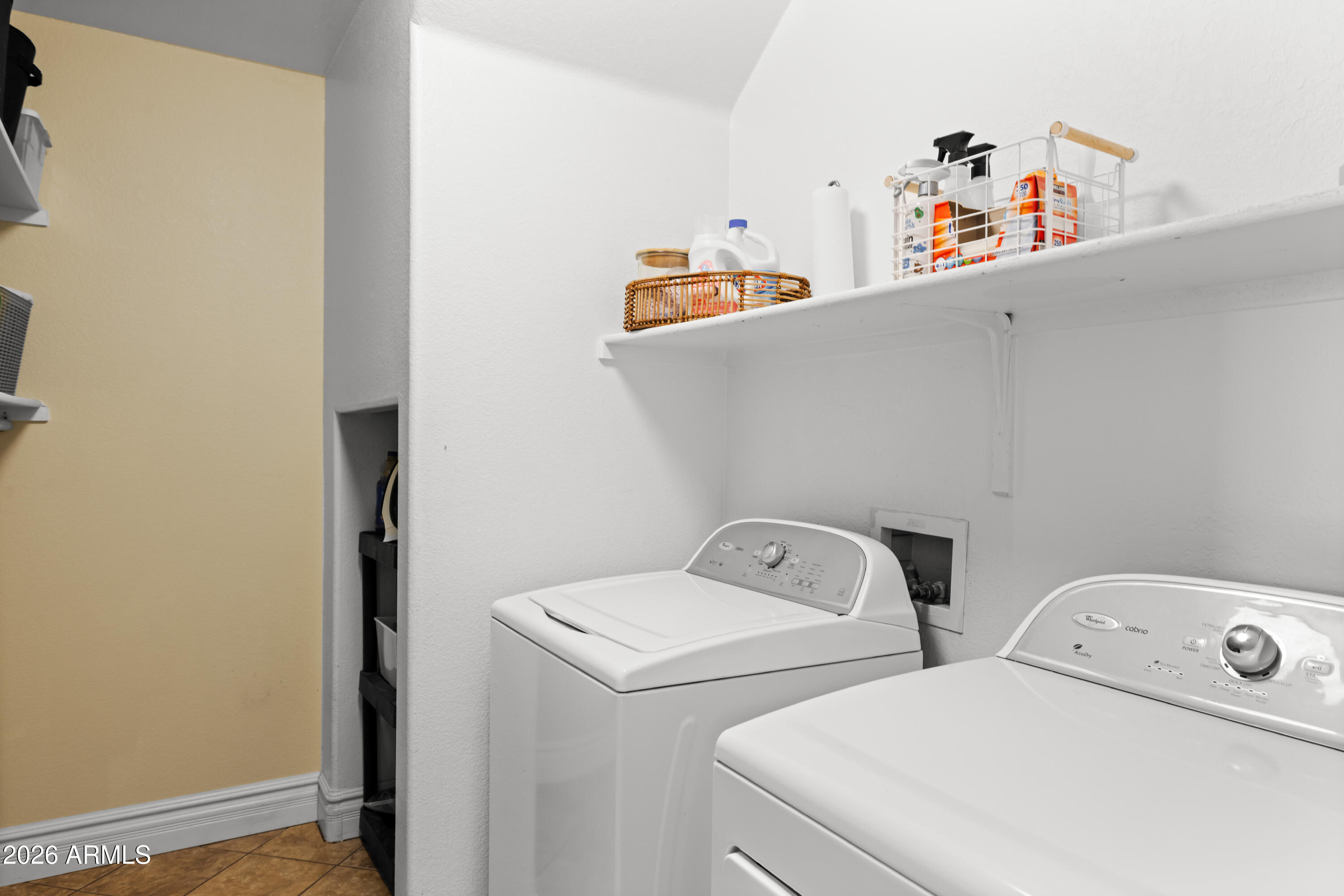 7996 W STELLA Avenue