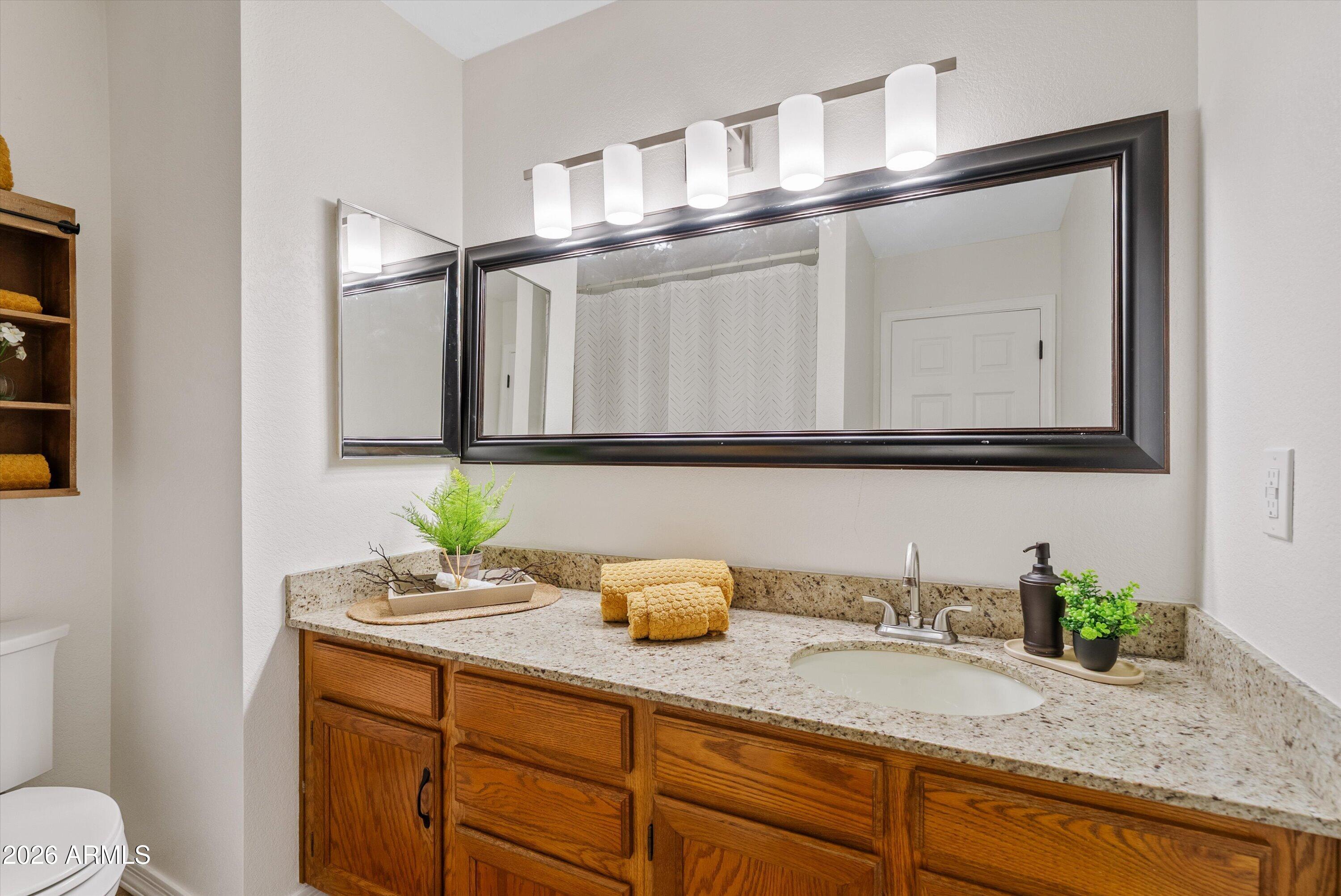 7341 E Glencove Street