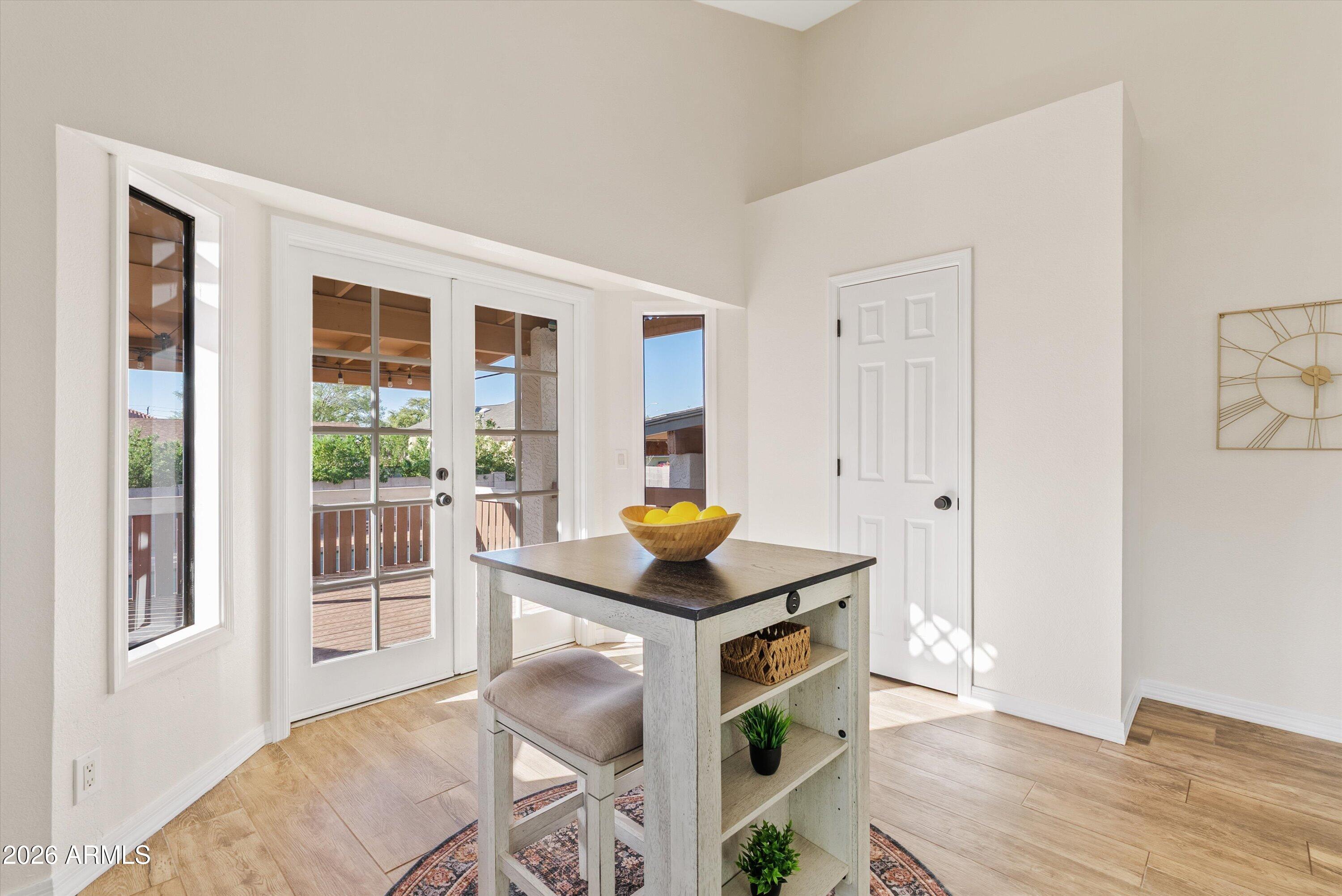 7341 E Glencove Street