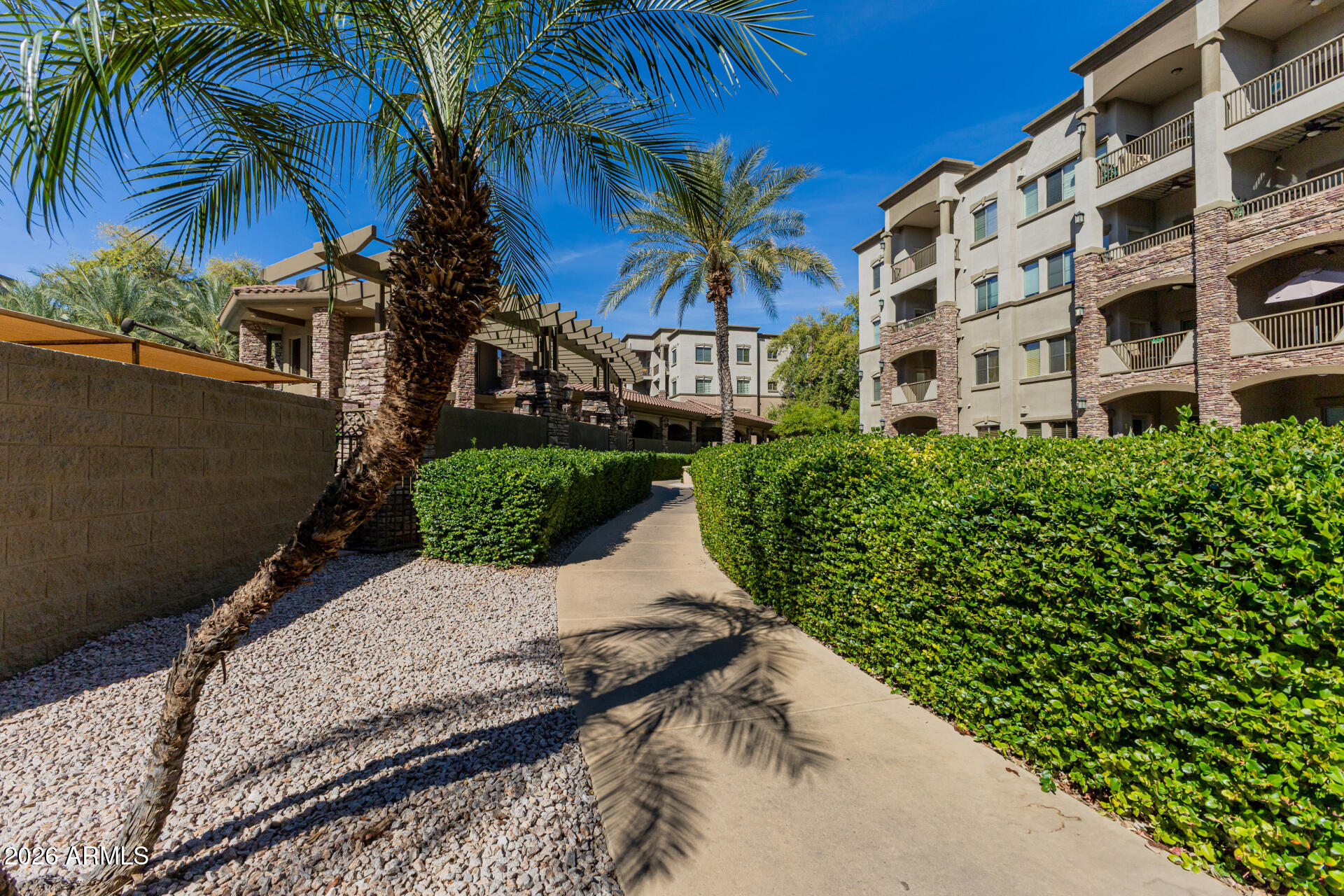 5450 E DEER VALLEY Drive 3019
