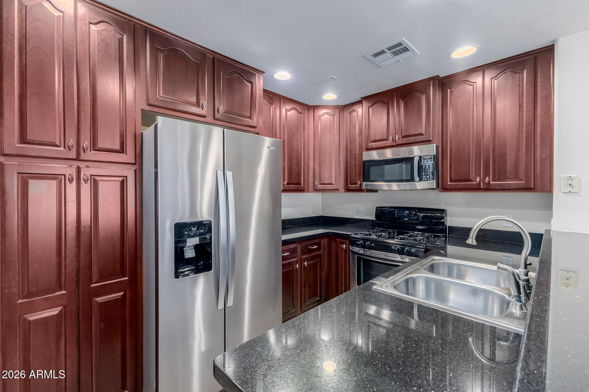 5450 E DEER VALLEY Drive 3019