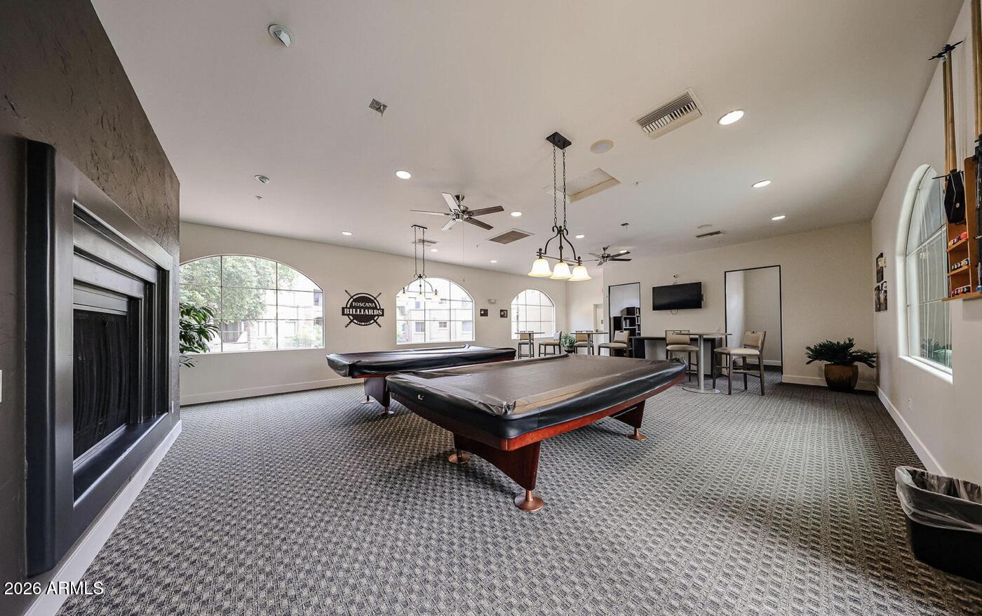 5450 E DEER VALLEY Drive 3019