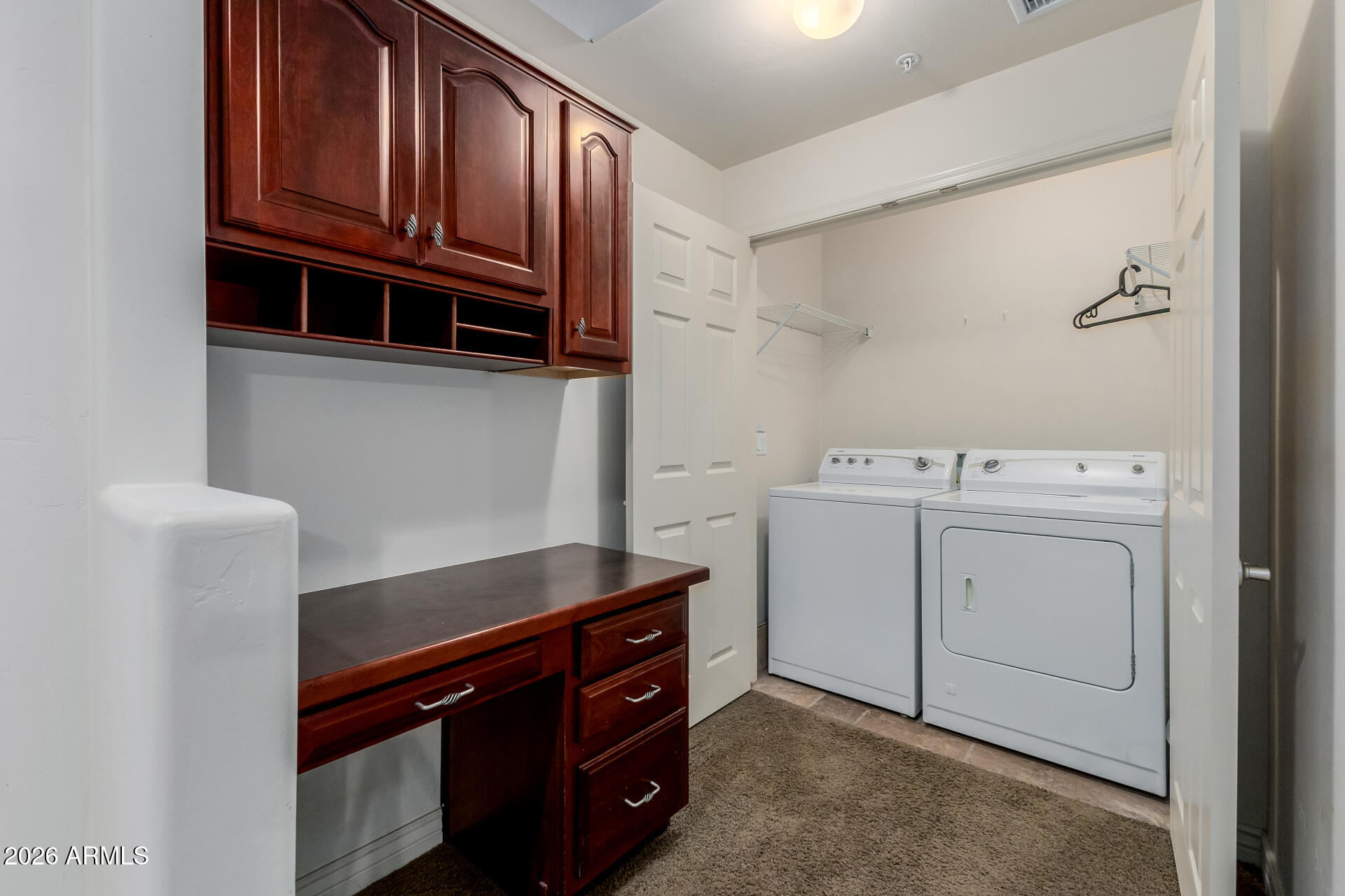 5450 E DEER VALLEY Drive 3019