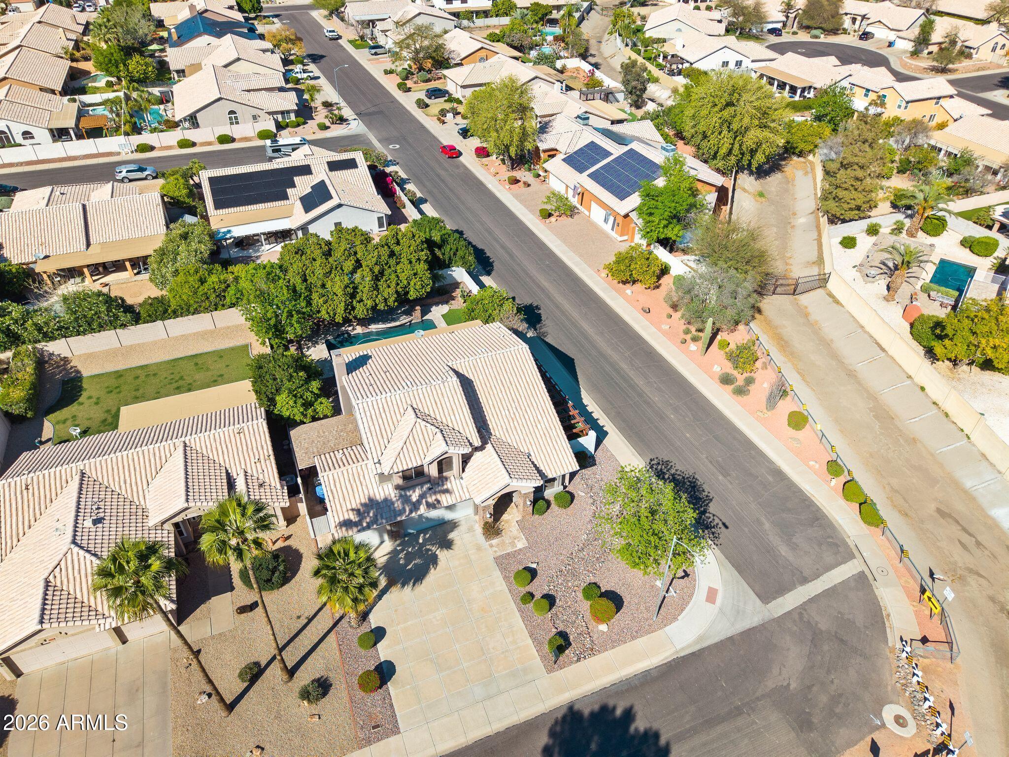4162 E WHITNEY Lane