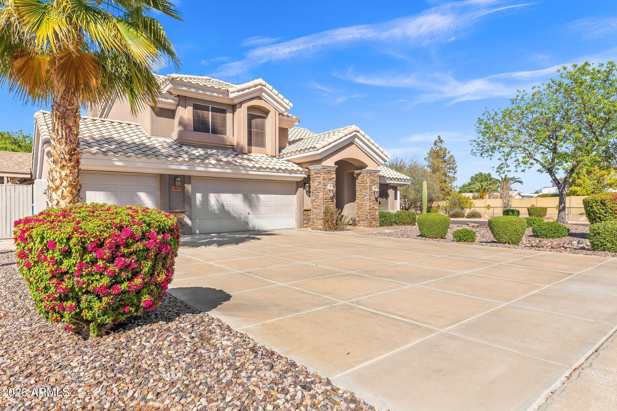 4162 E WHITNEY Lane