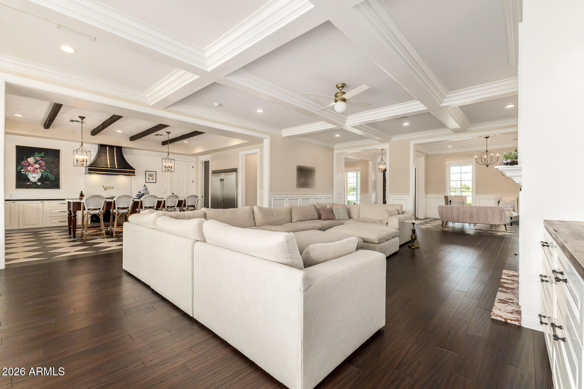 2035 E HAVEN Circle S