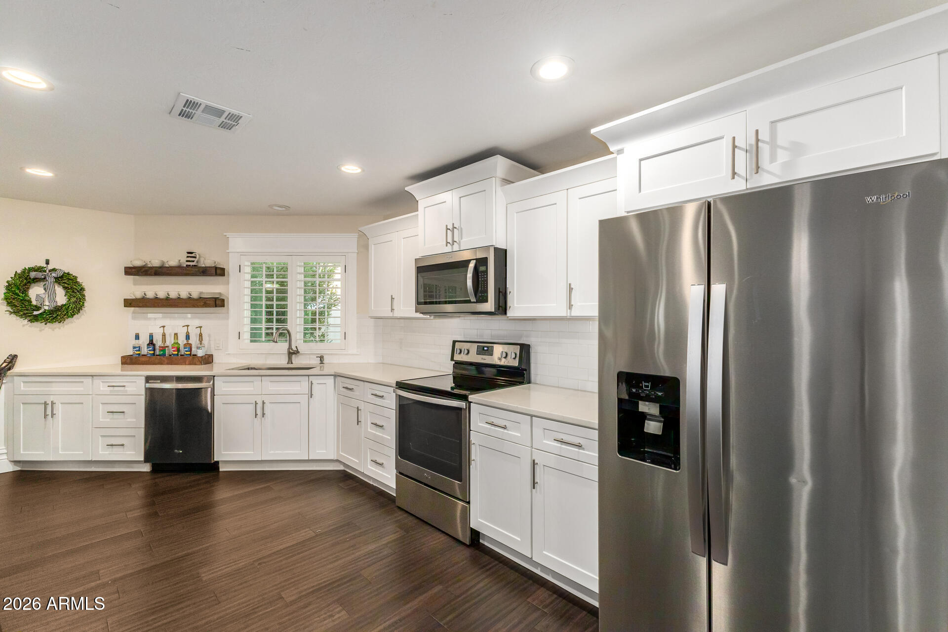 2035 E HAVEN Circle S