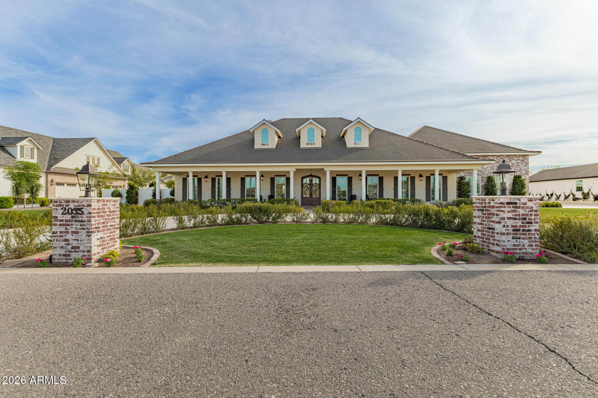 2035 E HAVEN Circle S