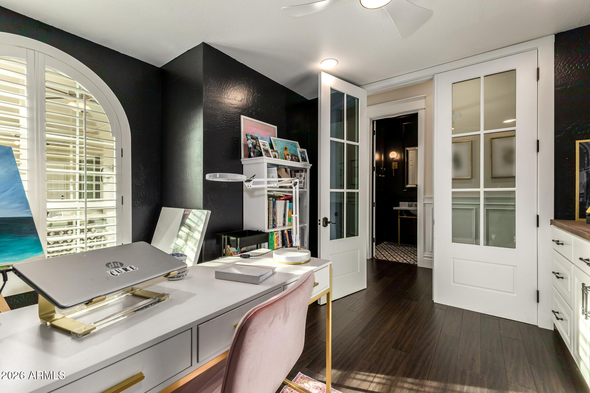 2035 E HAVEN Circle S