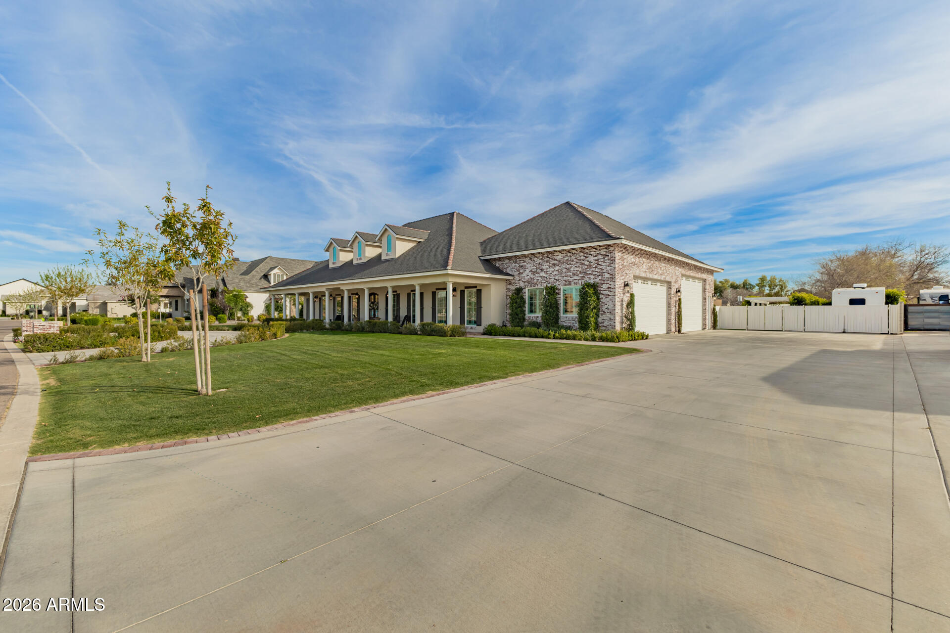 2035 E HAVEN Circle S