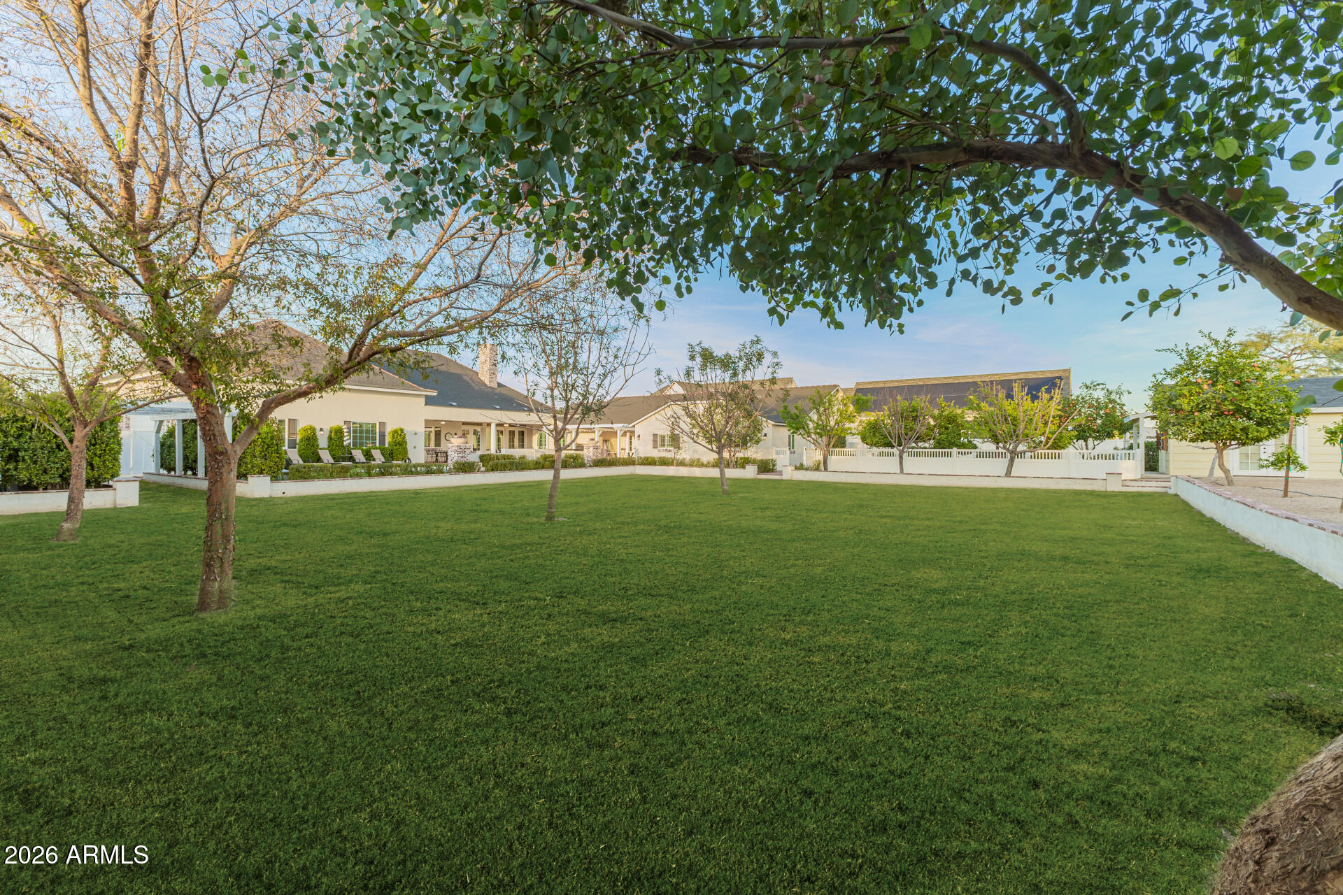 2035 E HAVEN Circle S