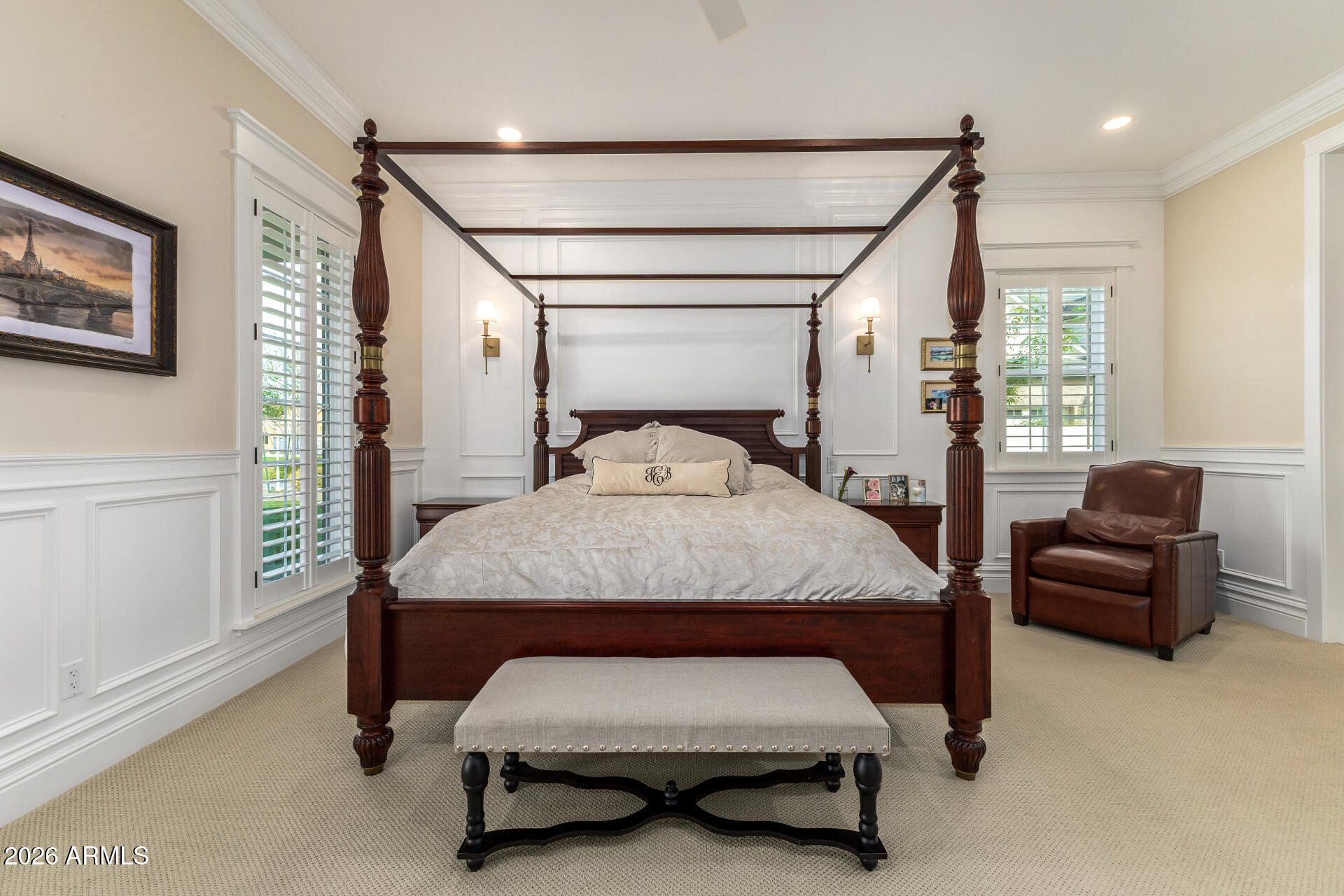 2035 E HAVEN Circle S