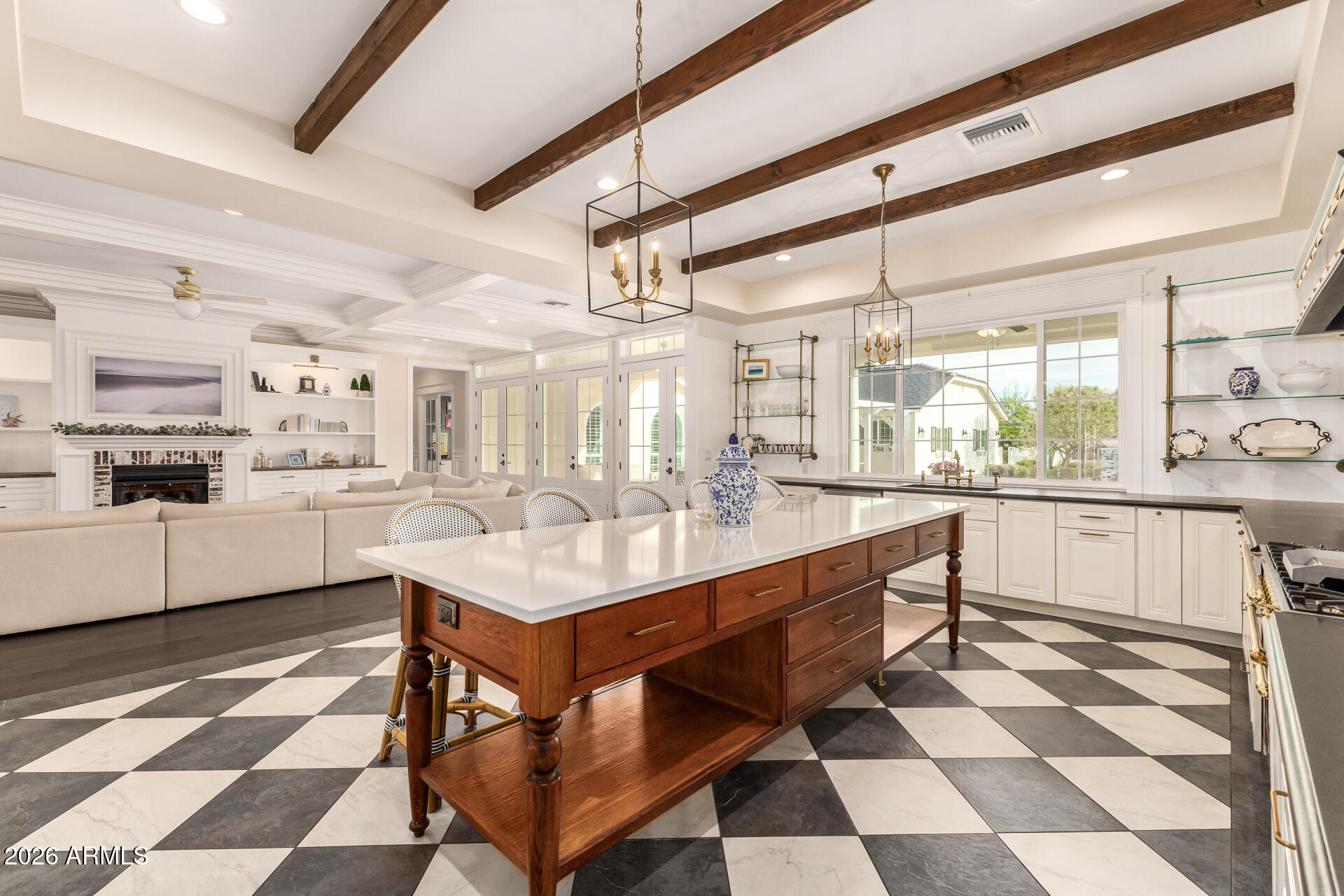 2035 E HAVEN Circle S