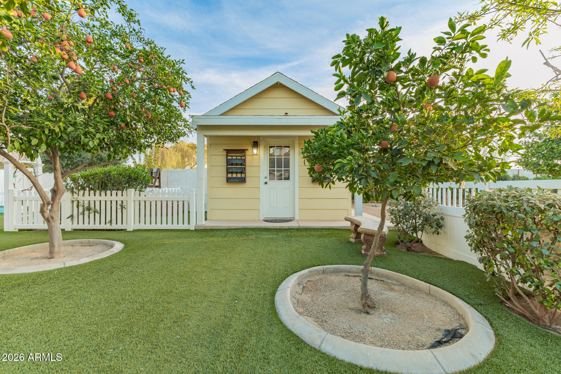 2035 E HAVEN Circle S