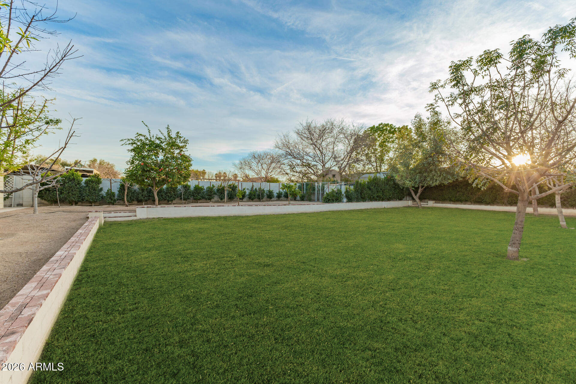 2035 E HAVEN Circle S