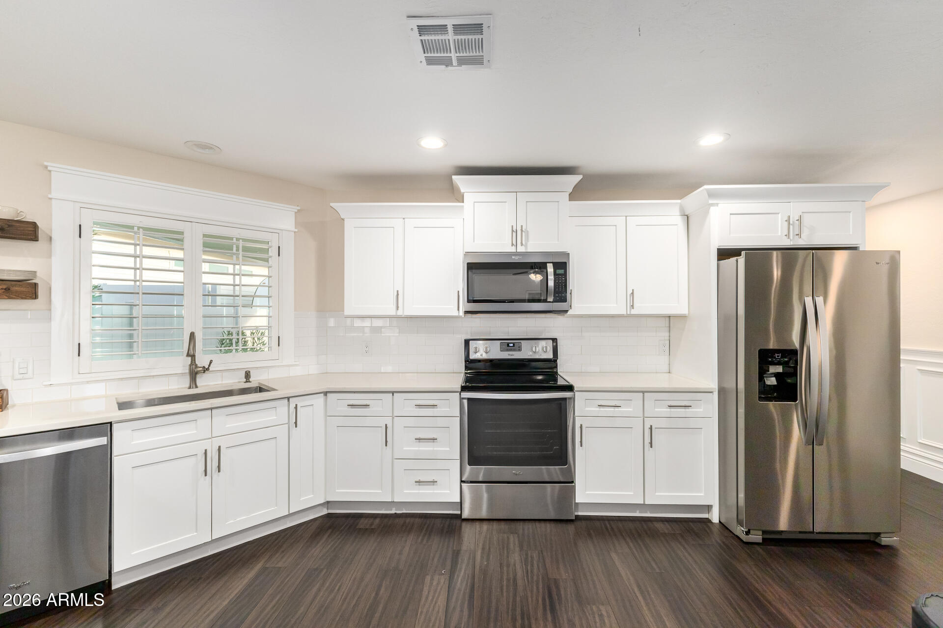 2035 E HAVEN Circle S