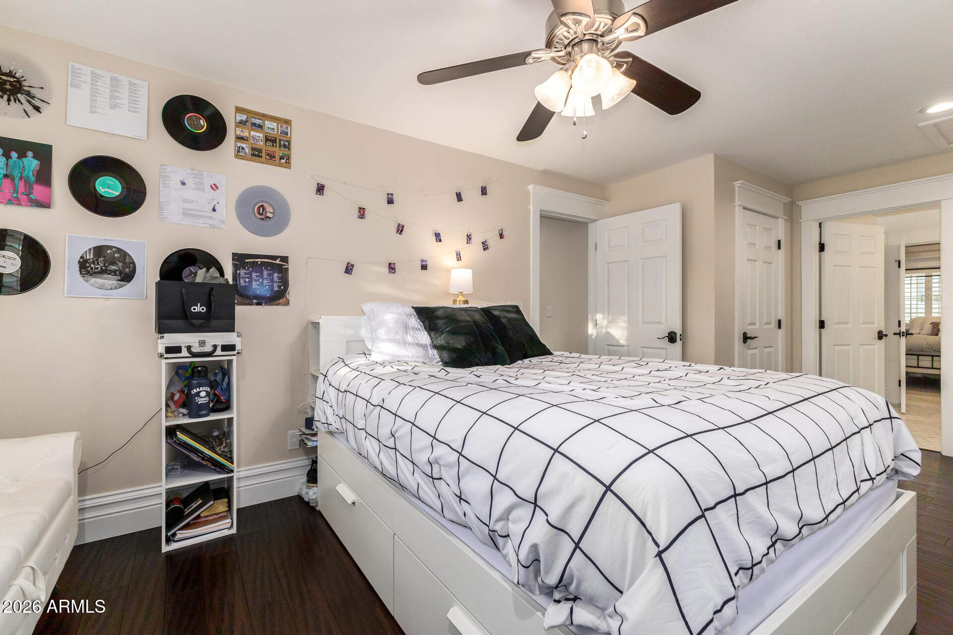 2035 E HAVEN Circle S